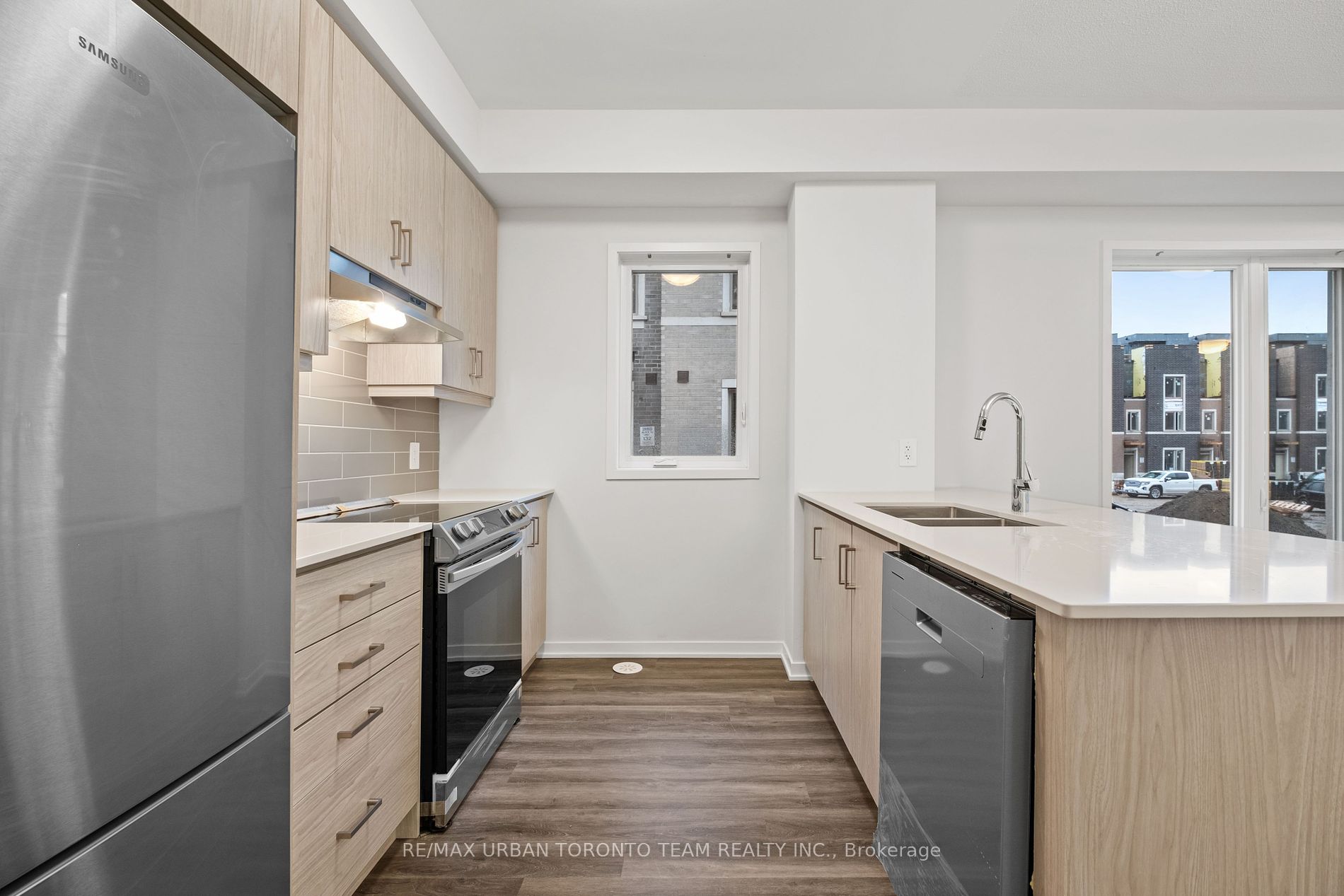 31 Honeycrisp Crescent, #60