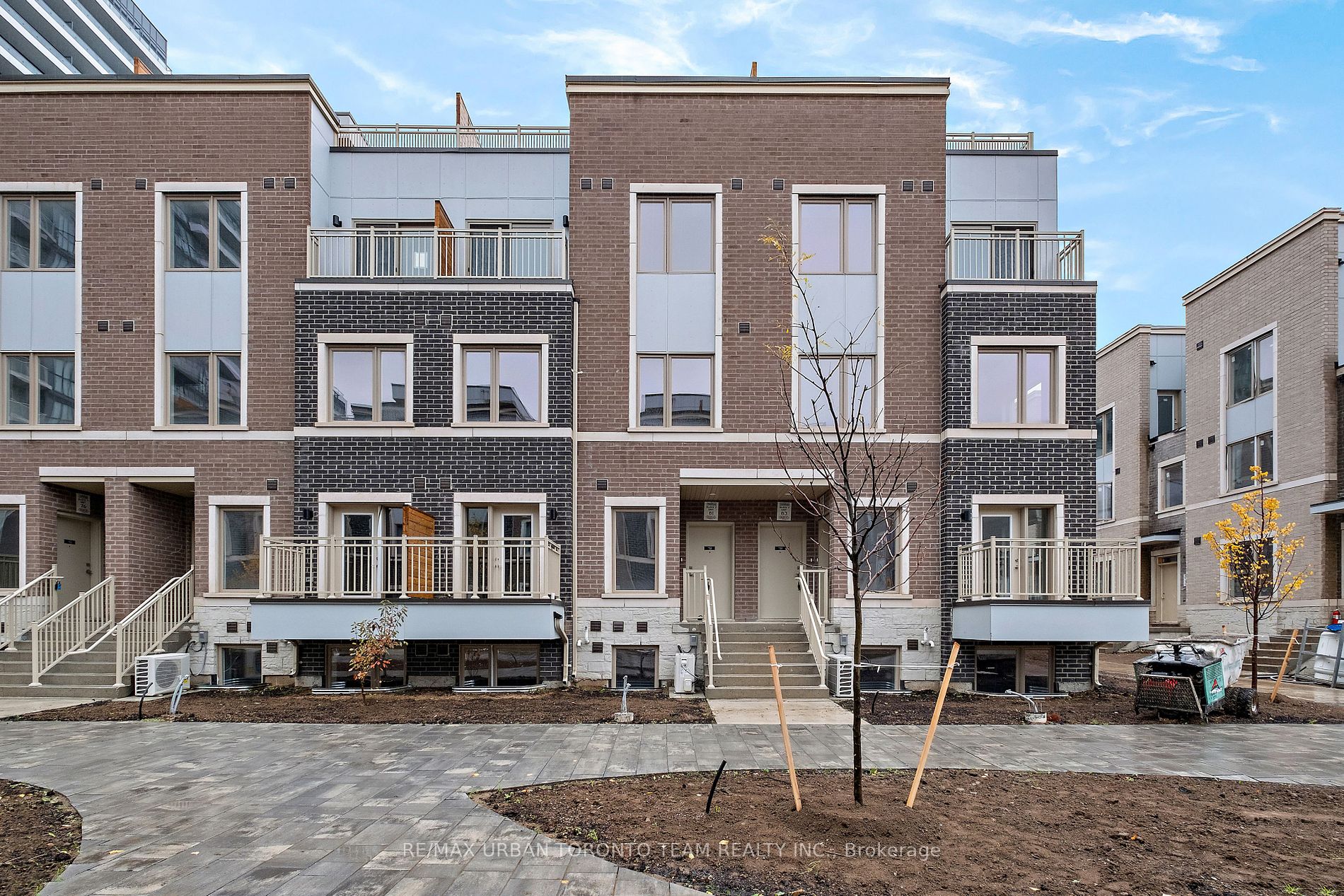 31 Honeycrisp Crescent, #60