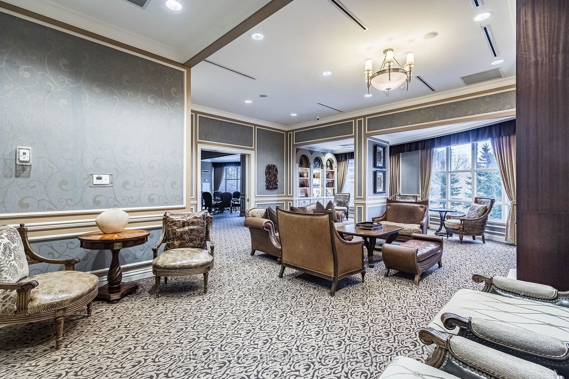 9235 Jane Street, #104