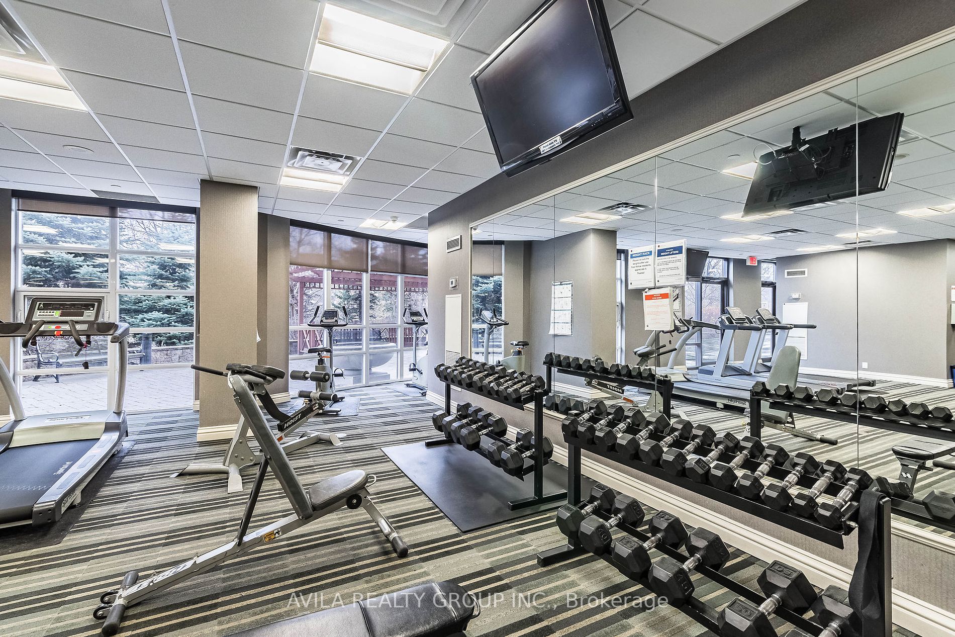 9235 Jane Street, #104