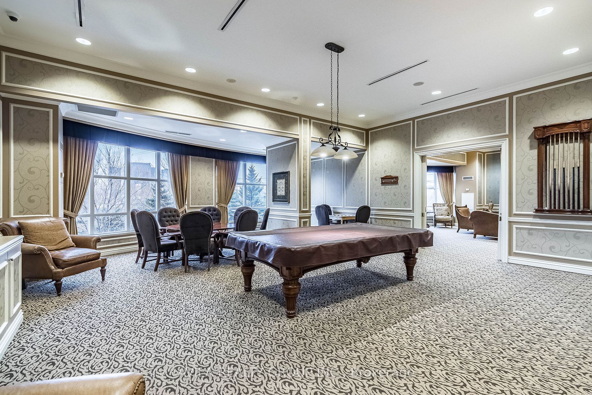 9235 Jane Street, #104