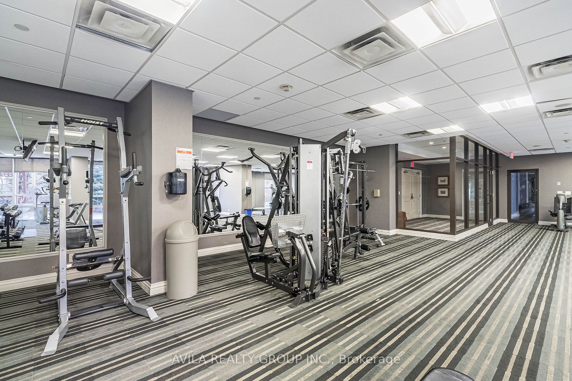 9235 Jane Street, #104