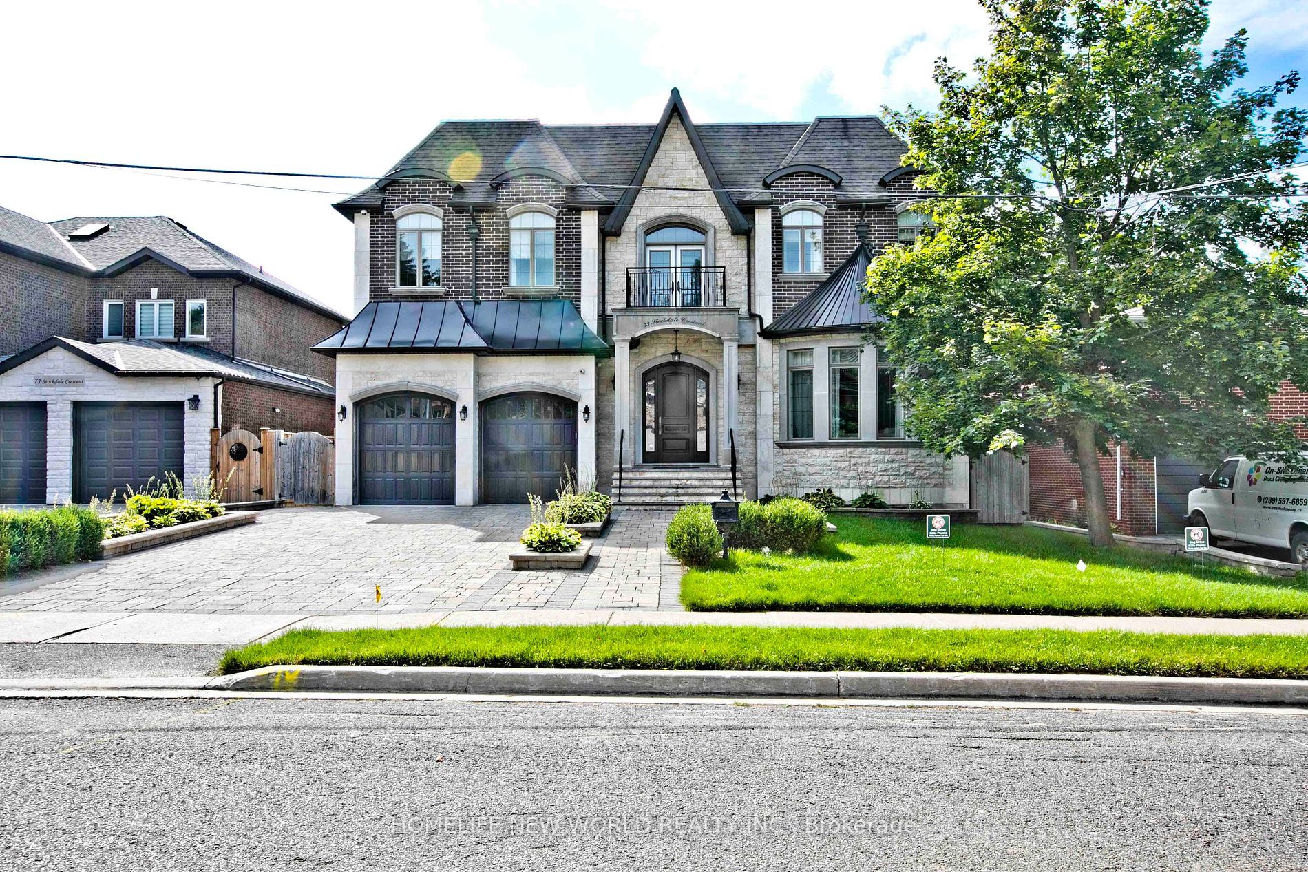 73 Stockdale Crescent