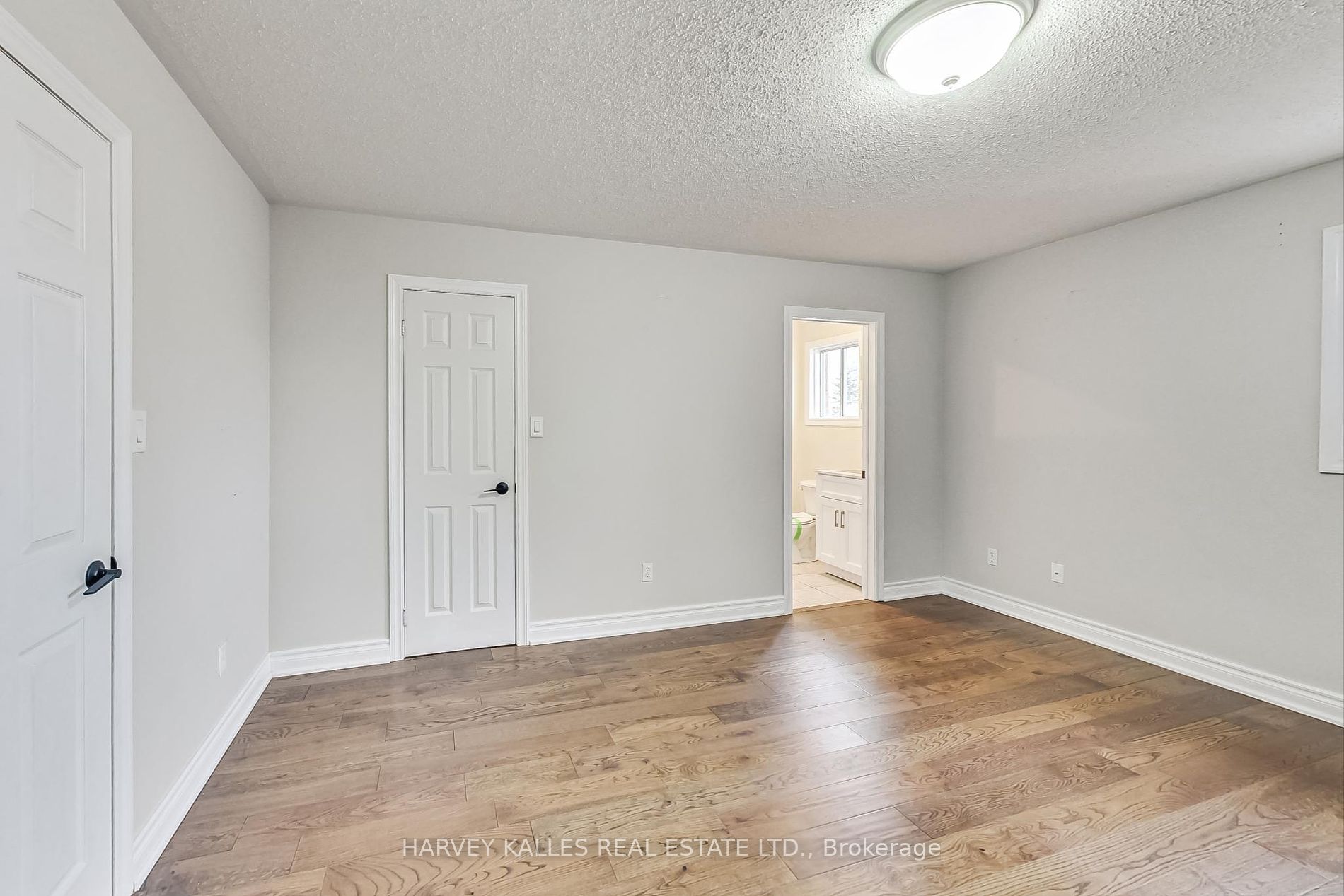 96 Mugford Rd