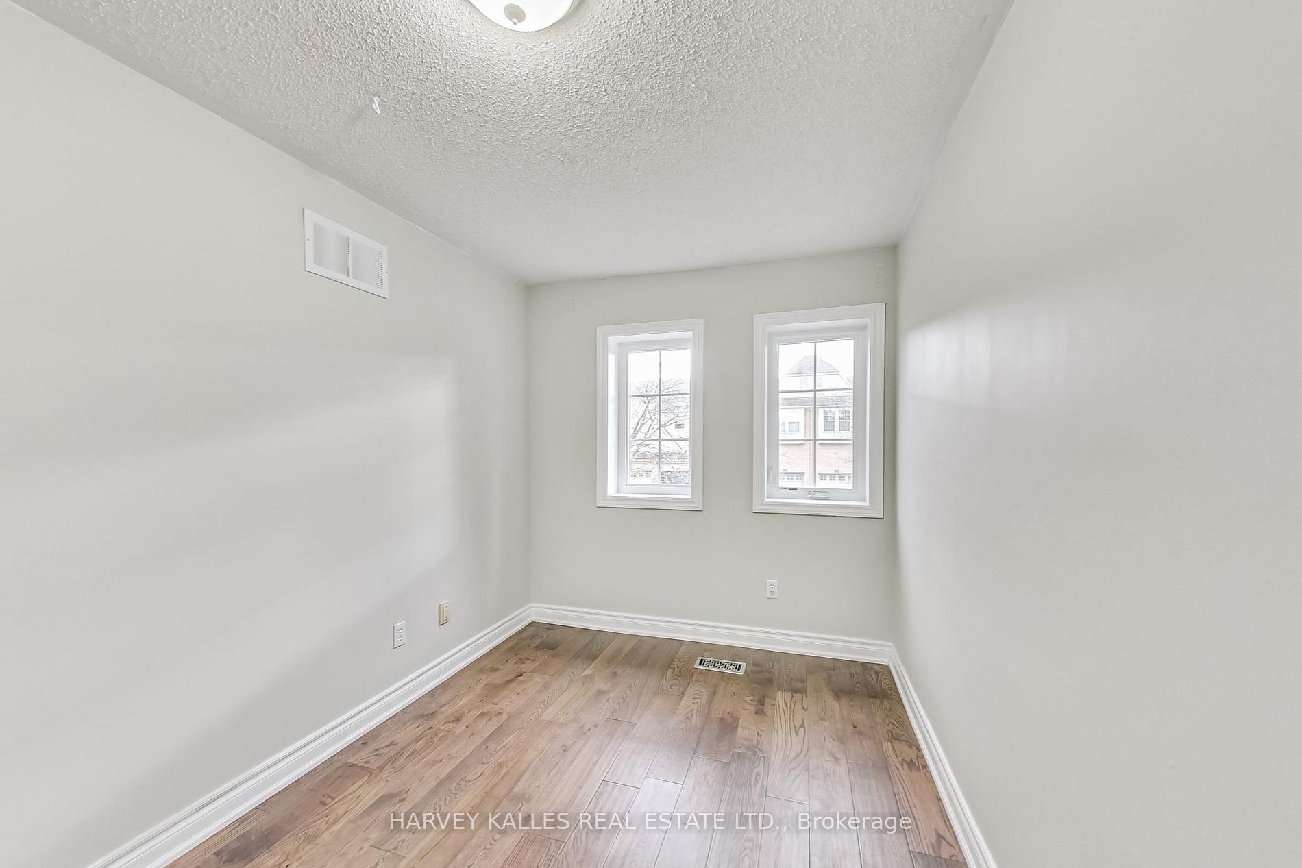 96 Mugford Rd