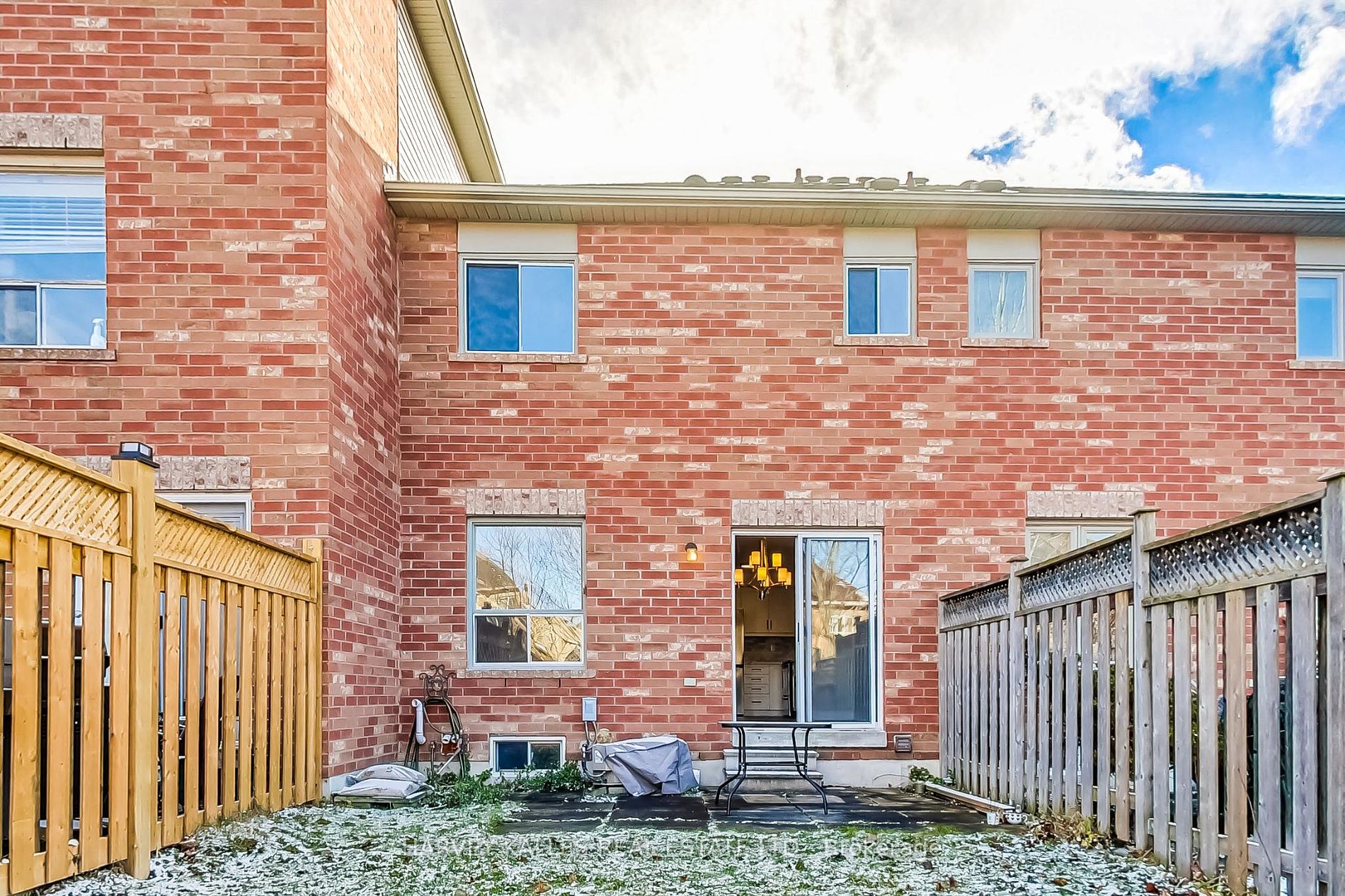 96 Mugford Rd