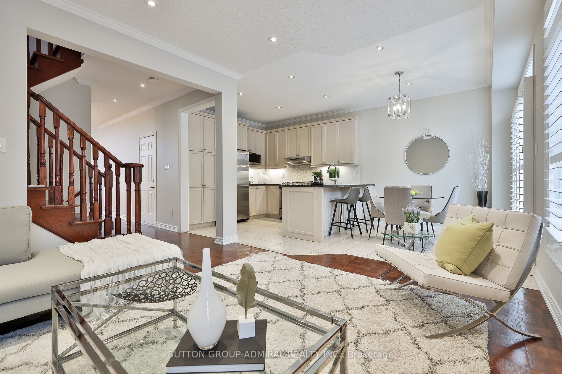 70 Fraserwood Rd