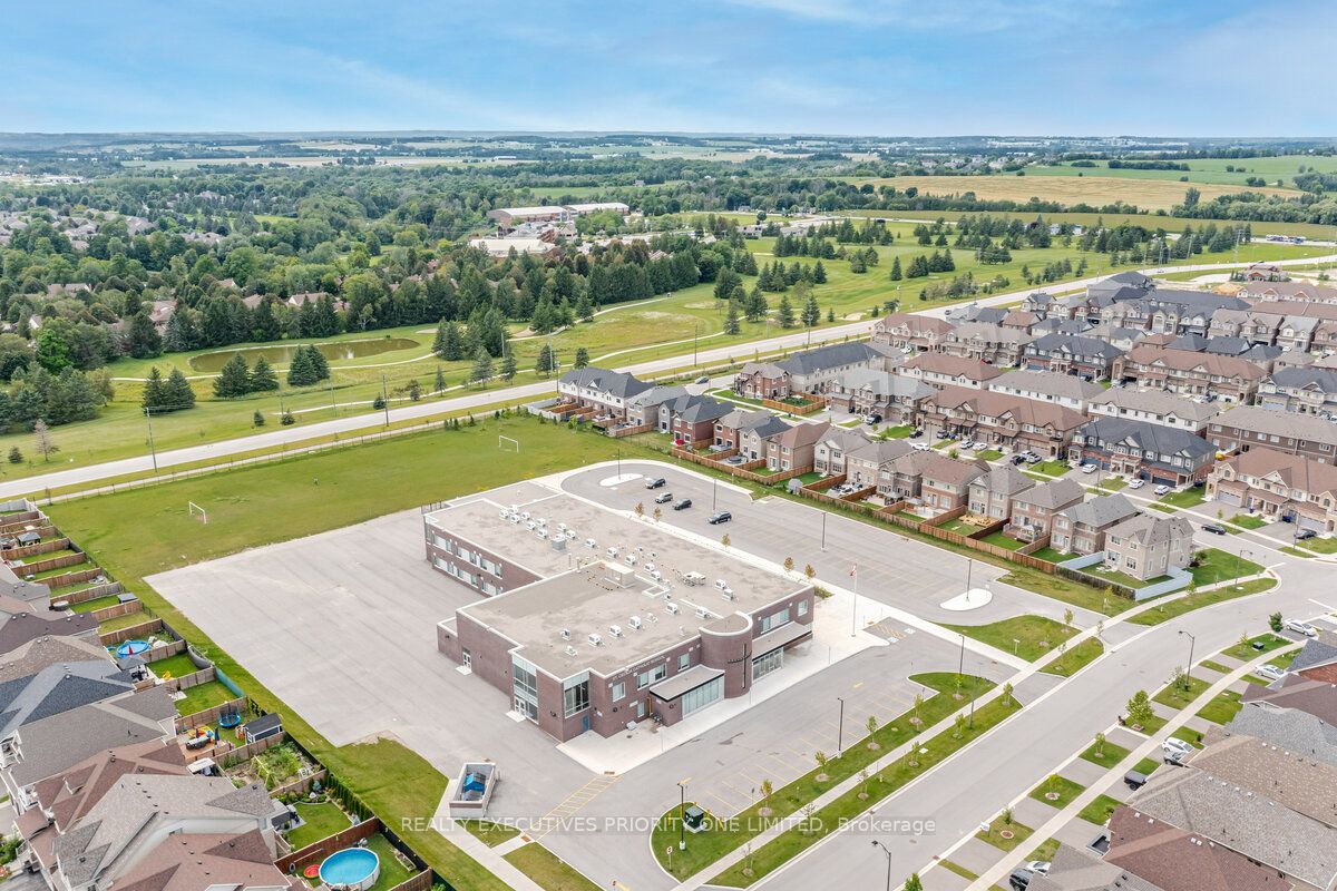 1 Treetops Boulevard