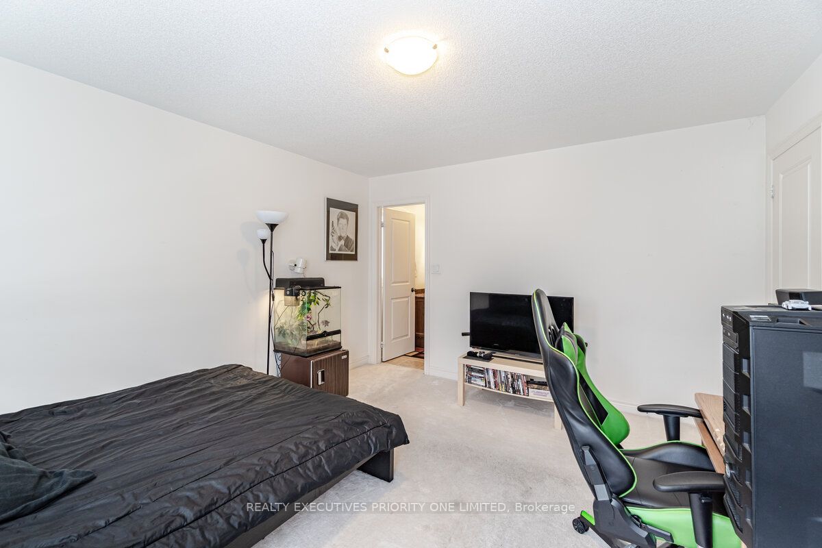 1 Treetops Boulevard