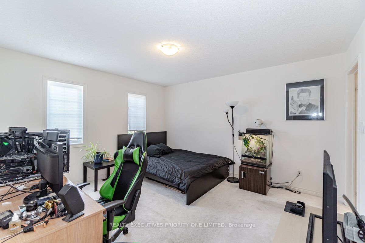 1 Treetops Boulevard