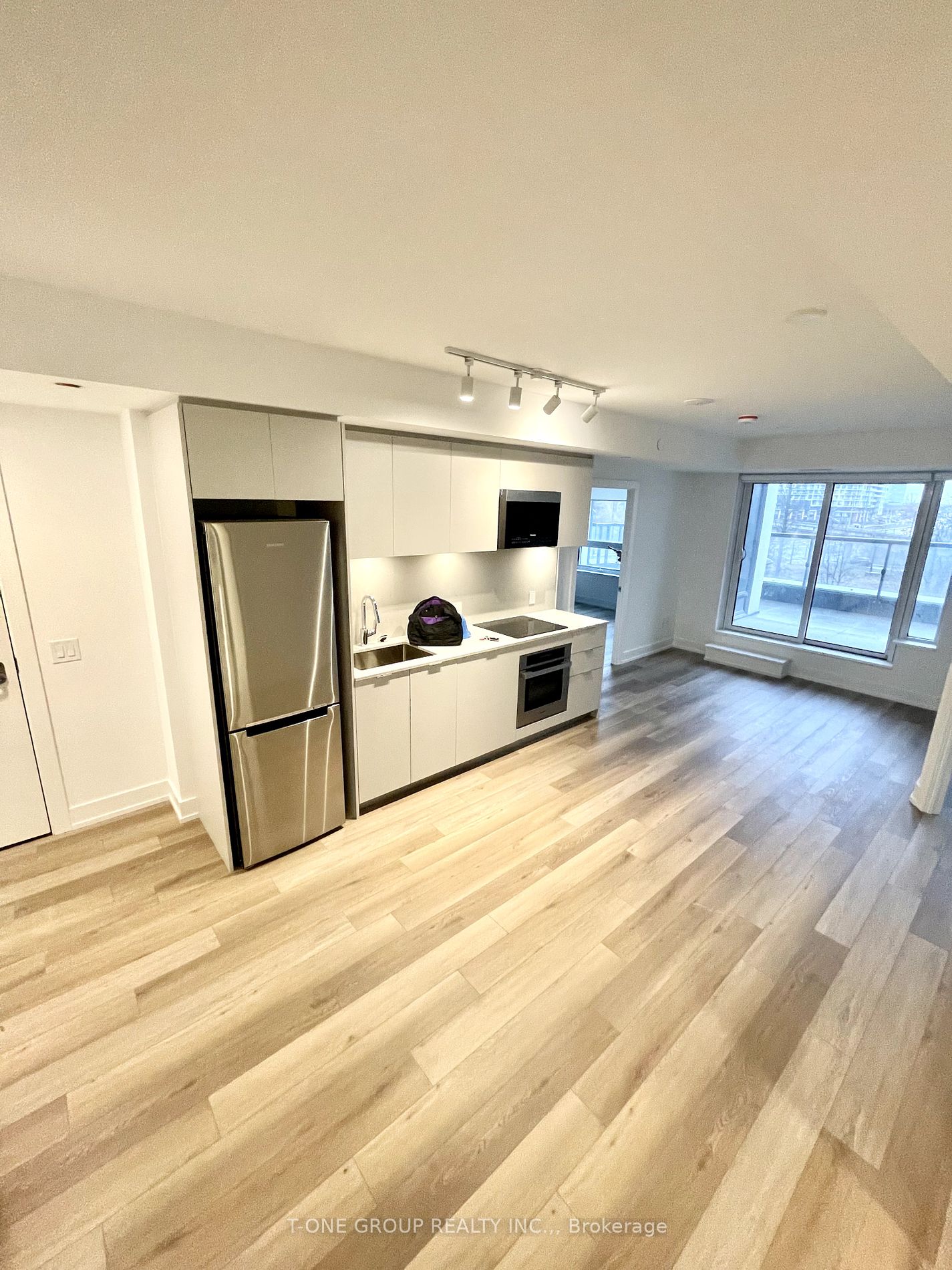 8 cedarland Drive #318