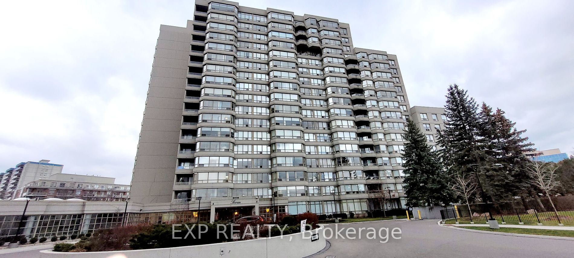7 Townsgate Drive #1203