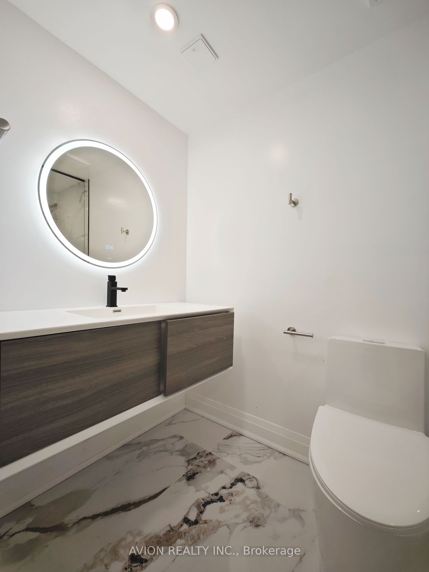 1 Rosegarden Cres