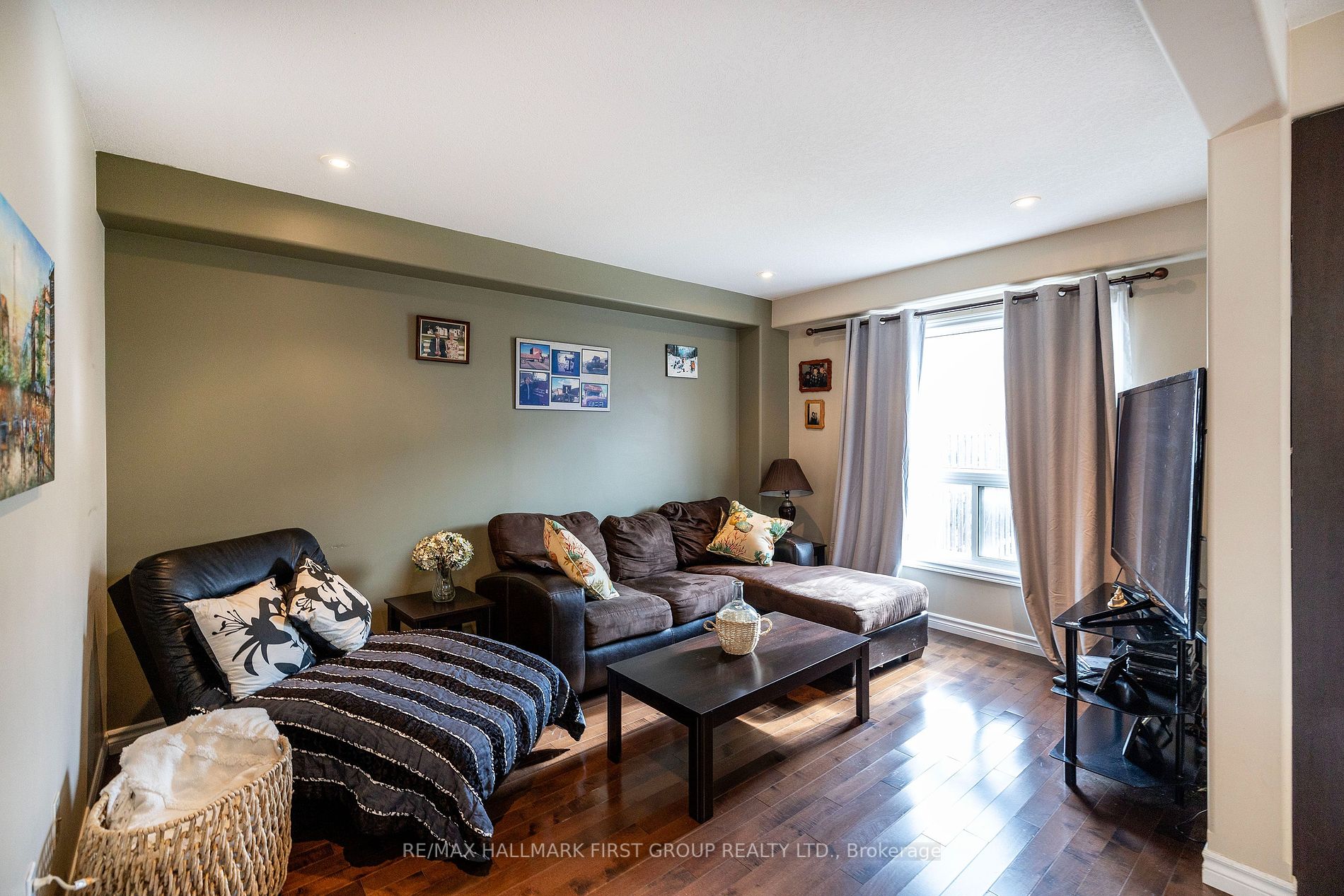 45 Stevenson St