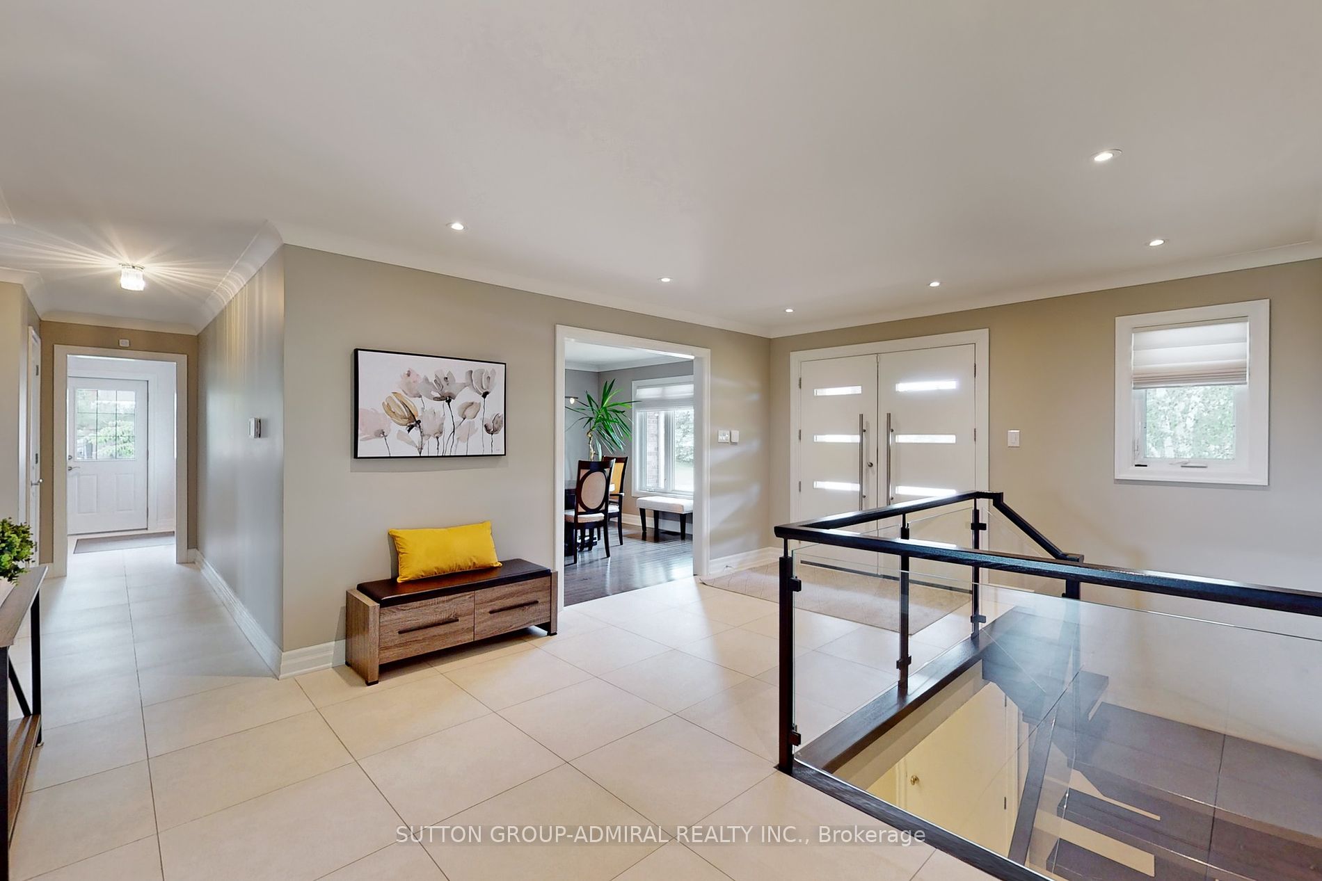 2 Grandview Crescent