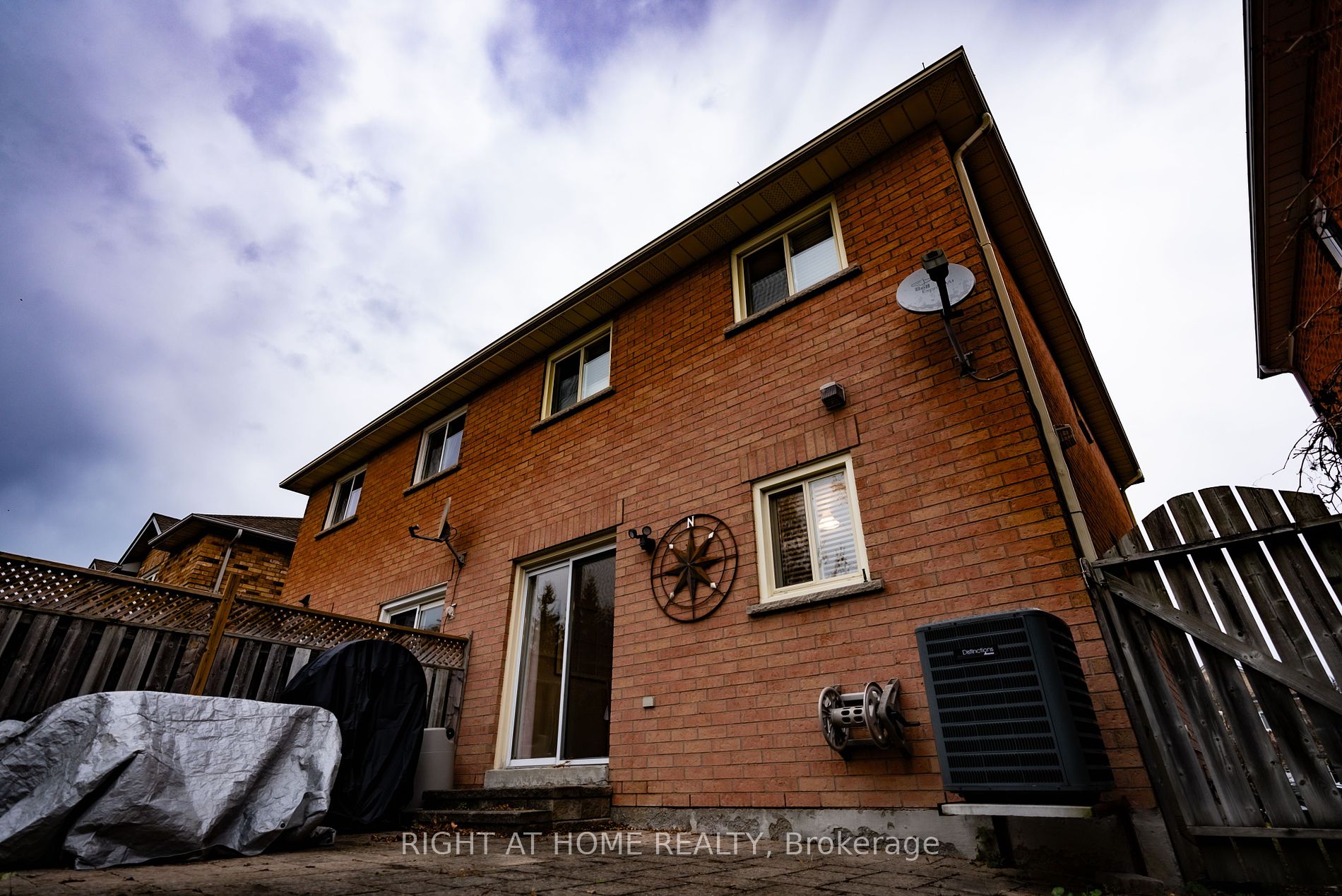 74 Primeau Dr