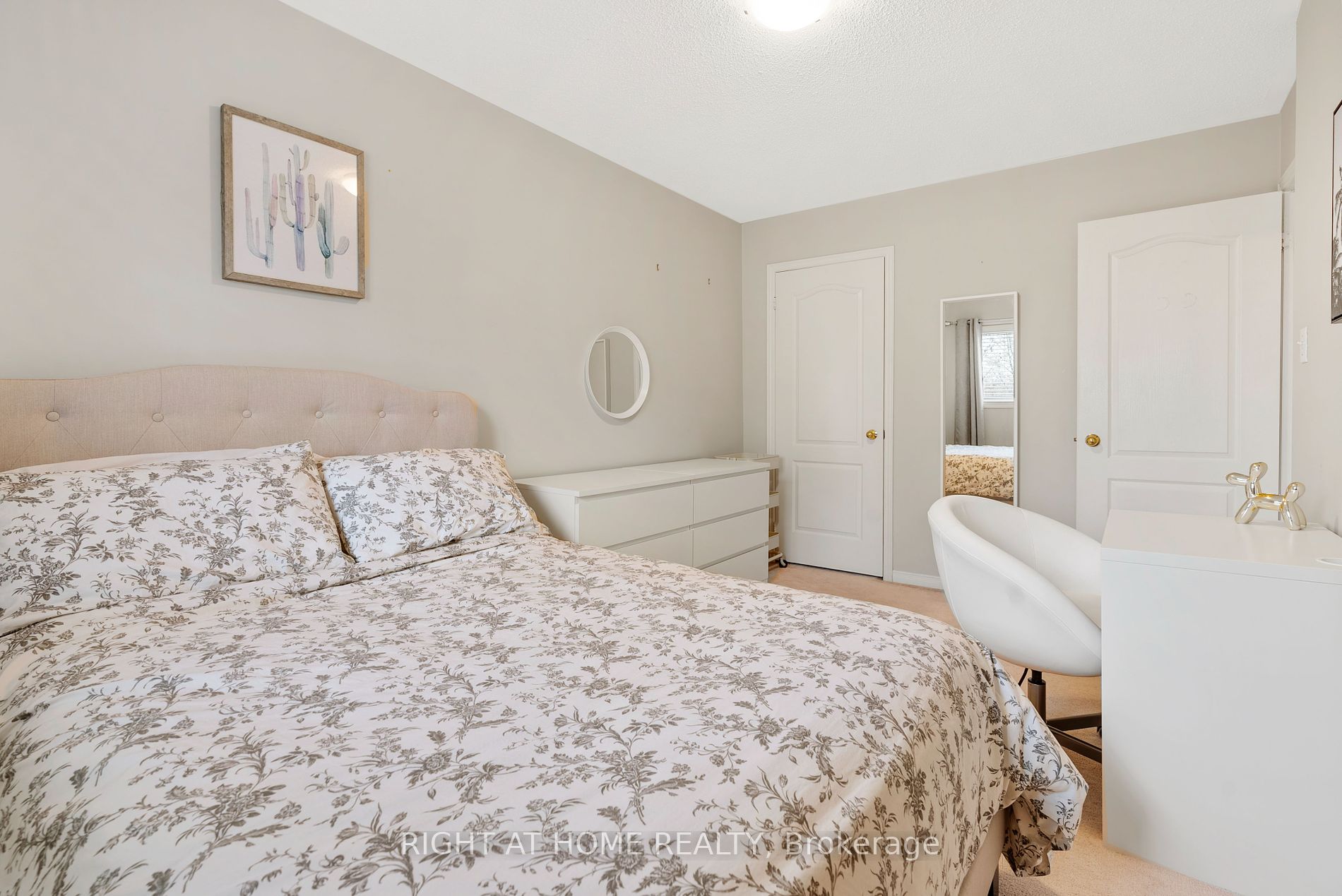 74 Primeau Dr