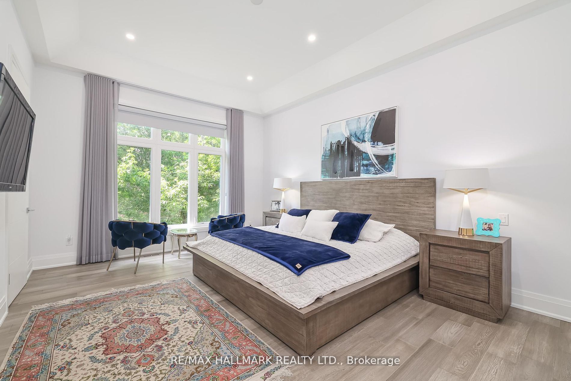 147 Royal Orchard Boulevard
