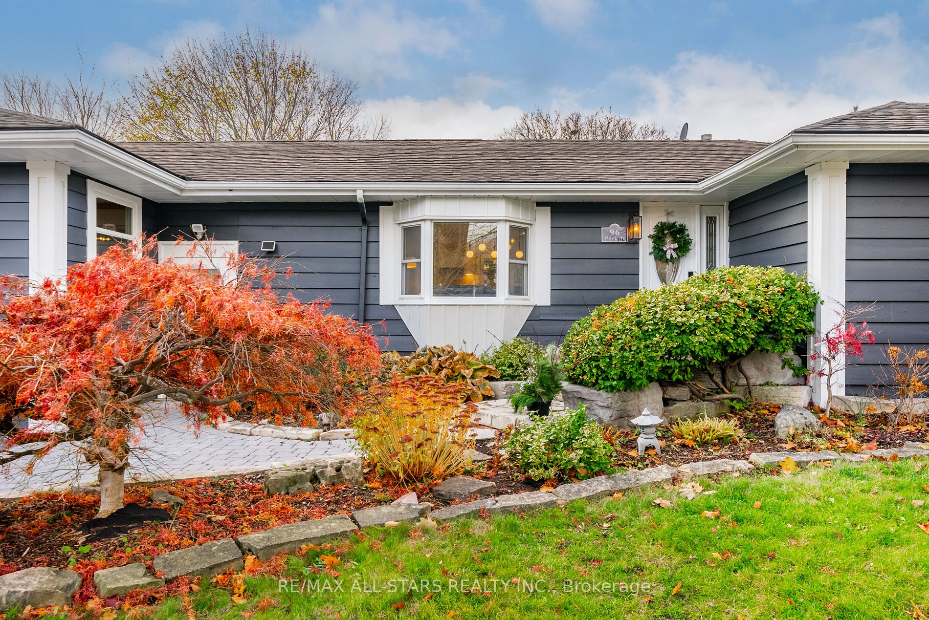 96 Park Dr