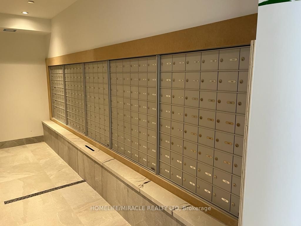 185 Deerfield Road #114