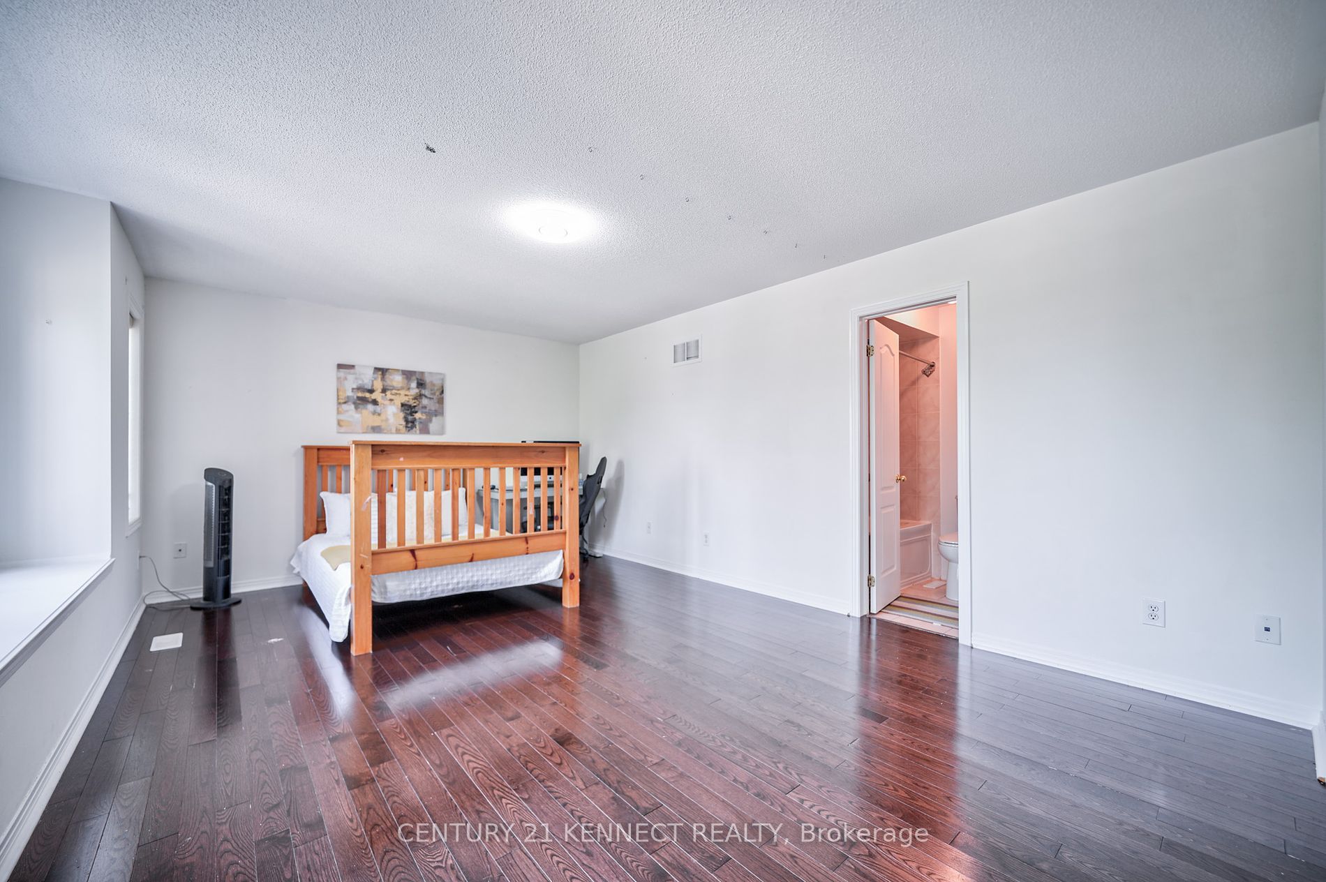 405 Dowson Loop