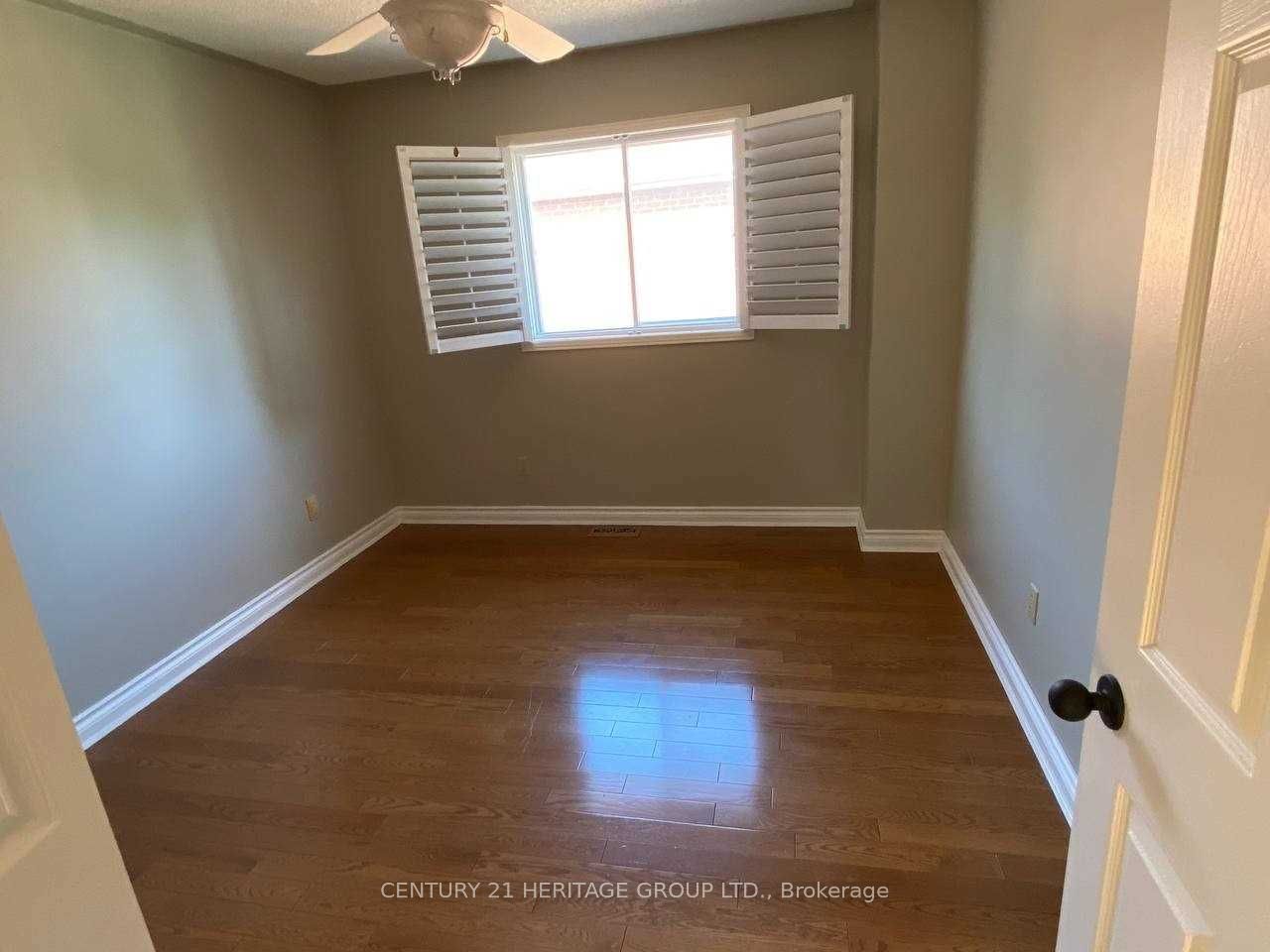 27 Charing Cres