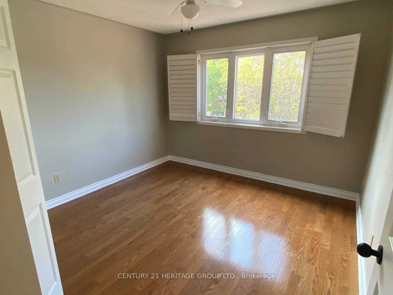 27 Charing Cres