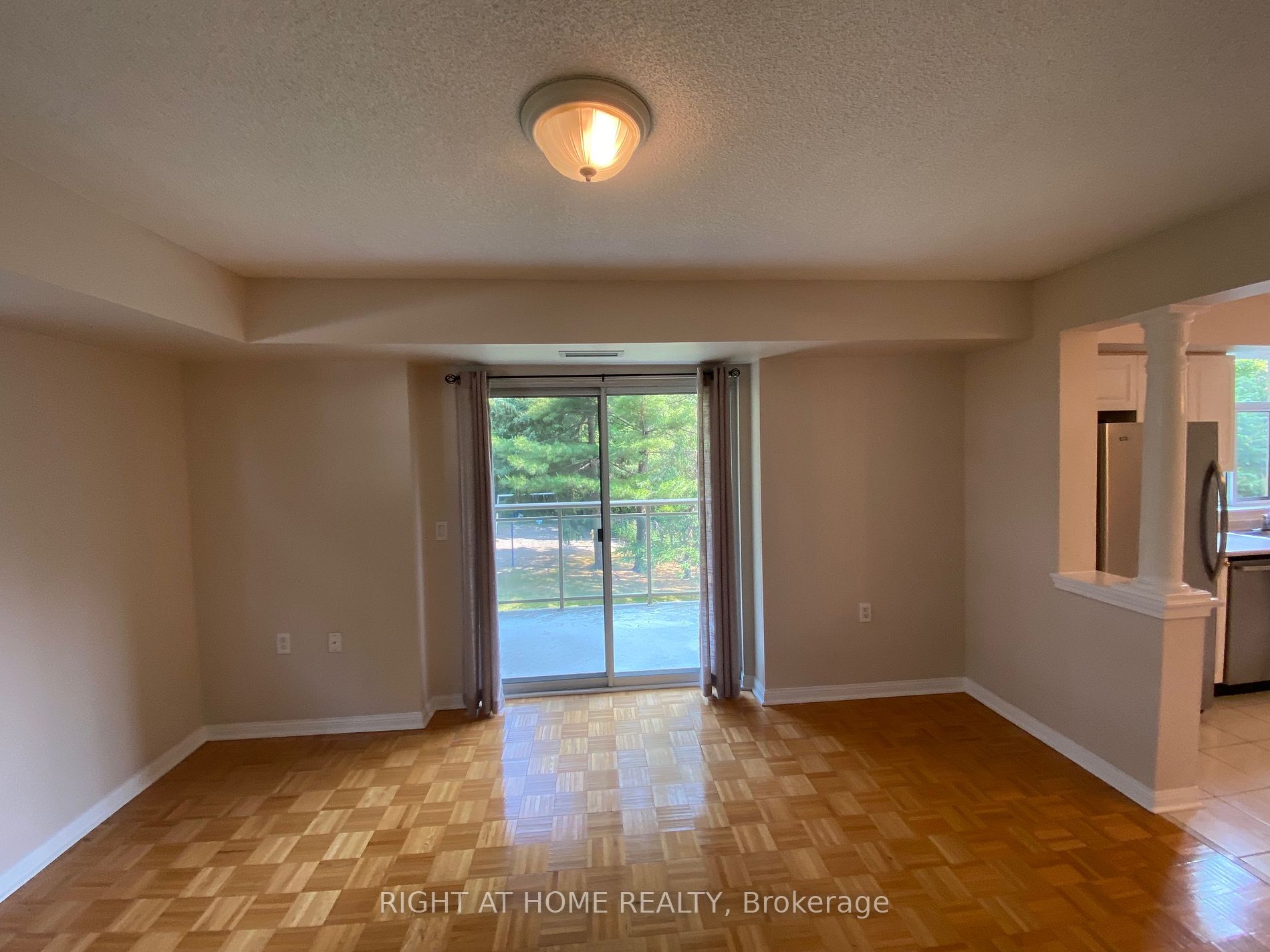 2506 Rutherford Rd, #216