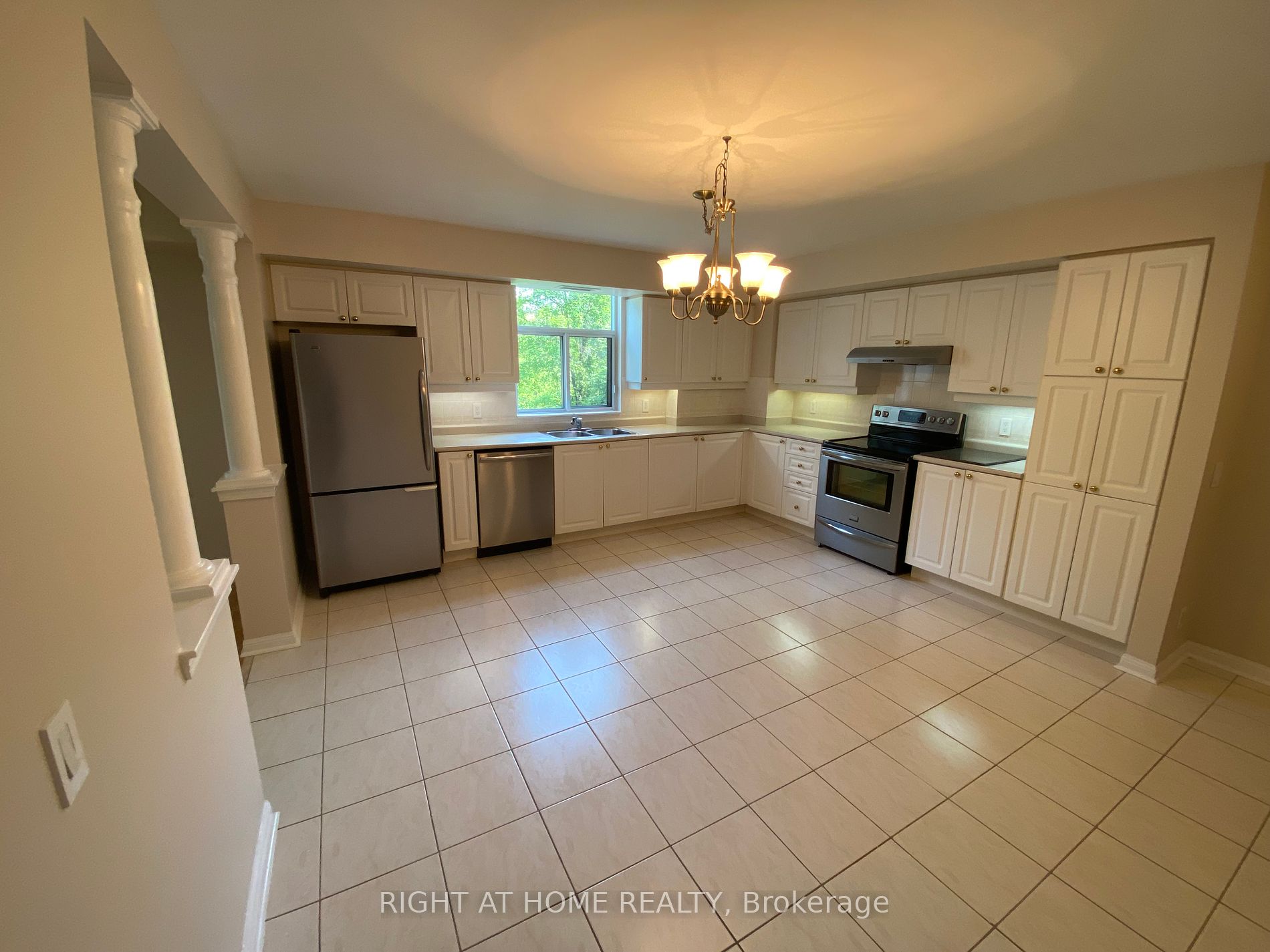 2506 Rutherford Rd, #216