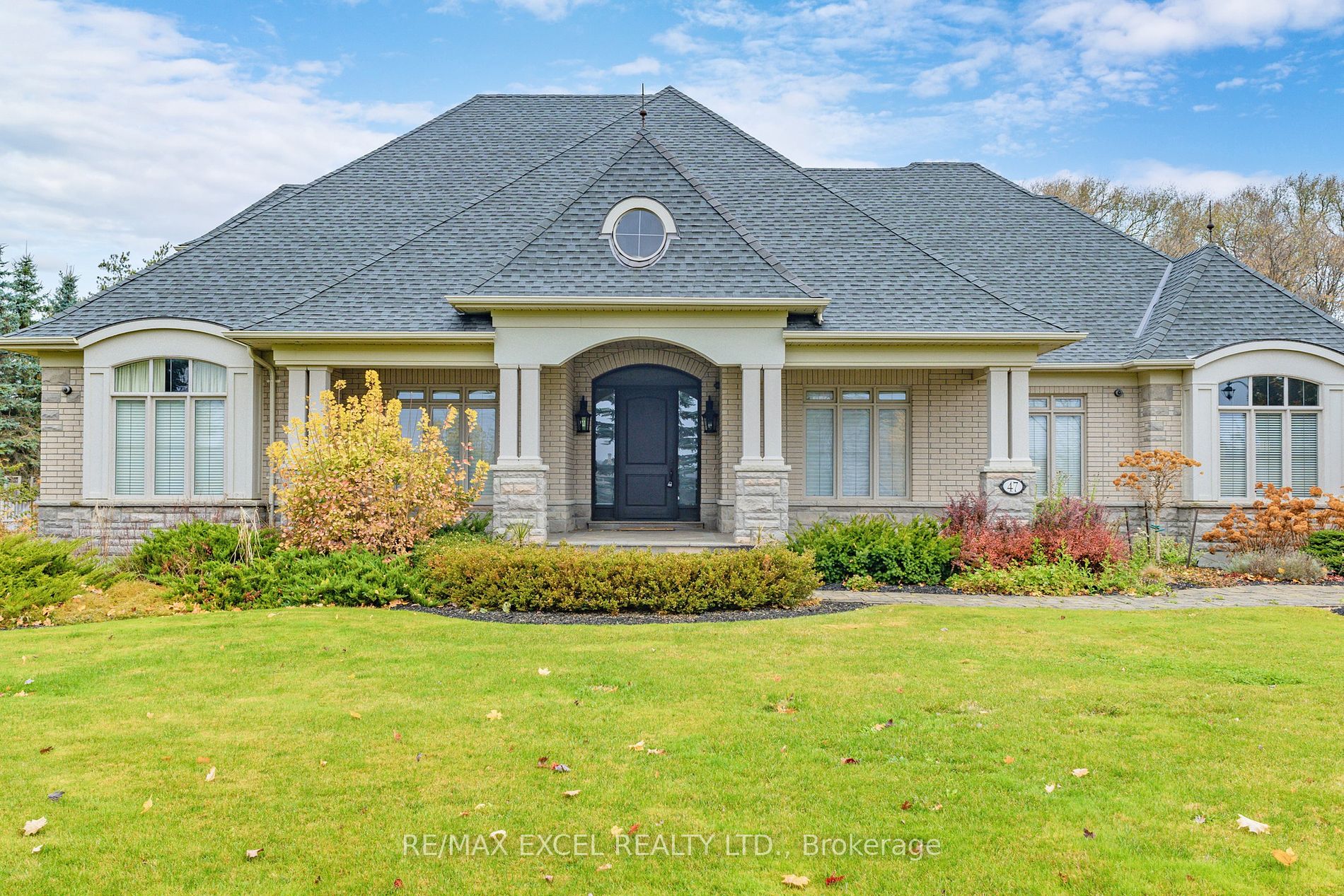 47 Whitewood Dr