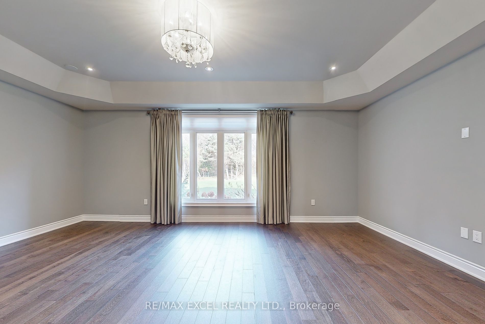 47 Whitewood Dr