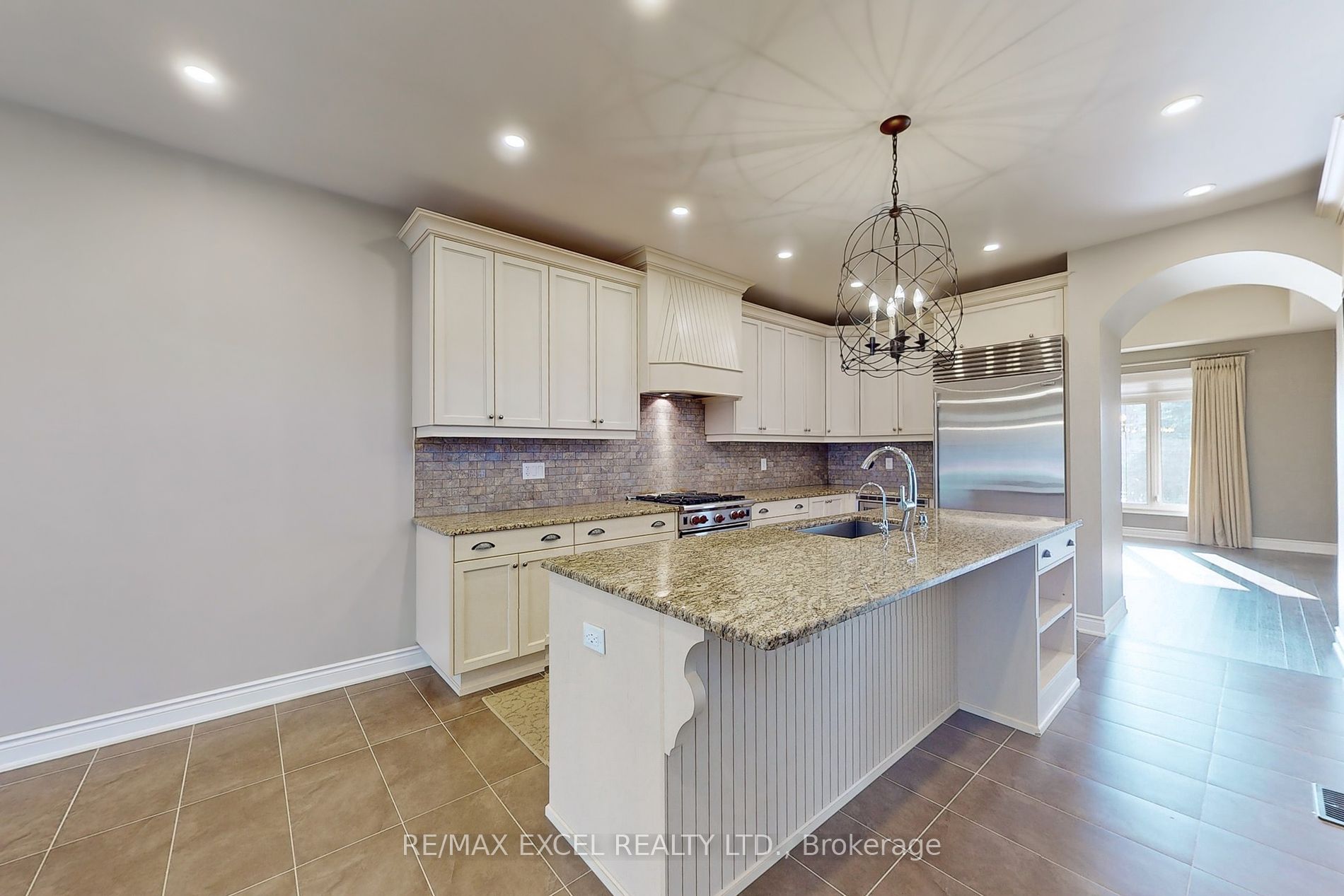 47 Whitewood Dr