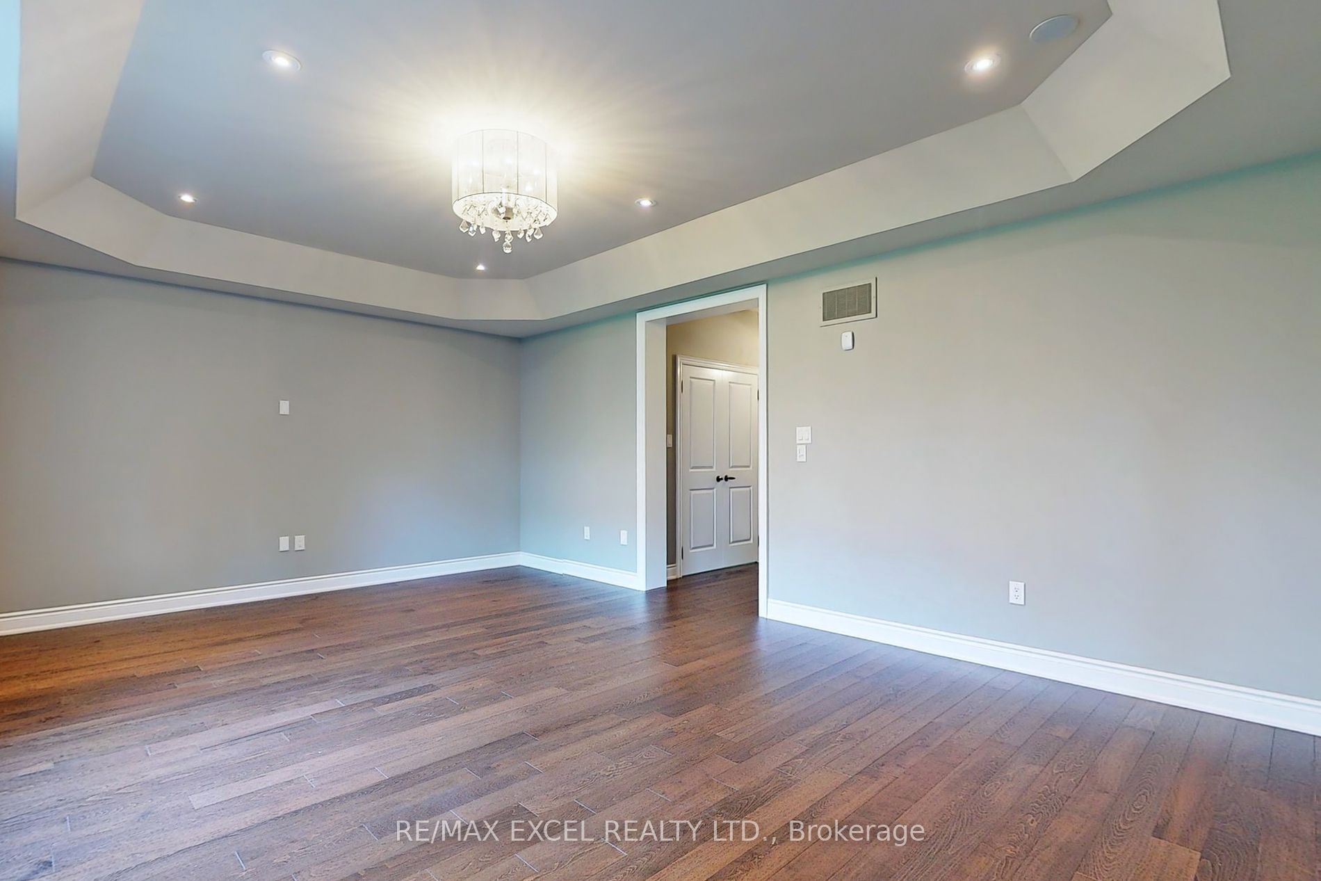 47 Whitewood Dr