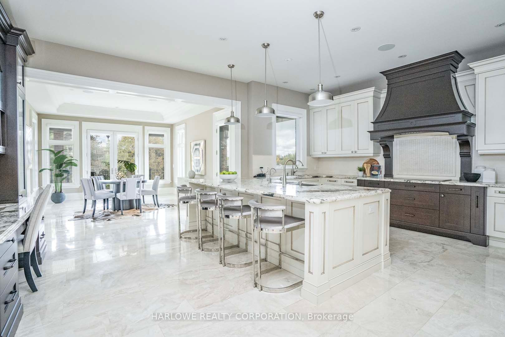 28 Langdon Dr