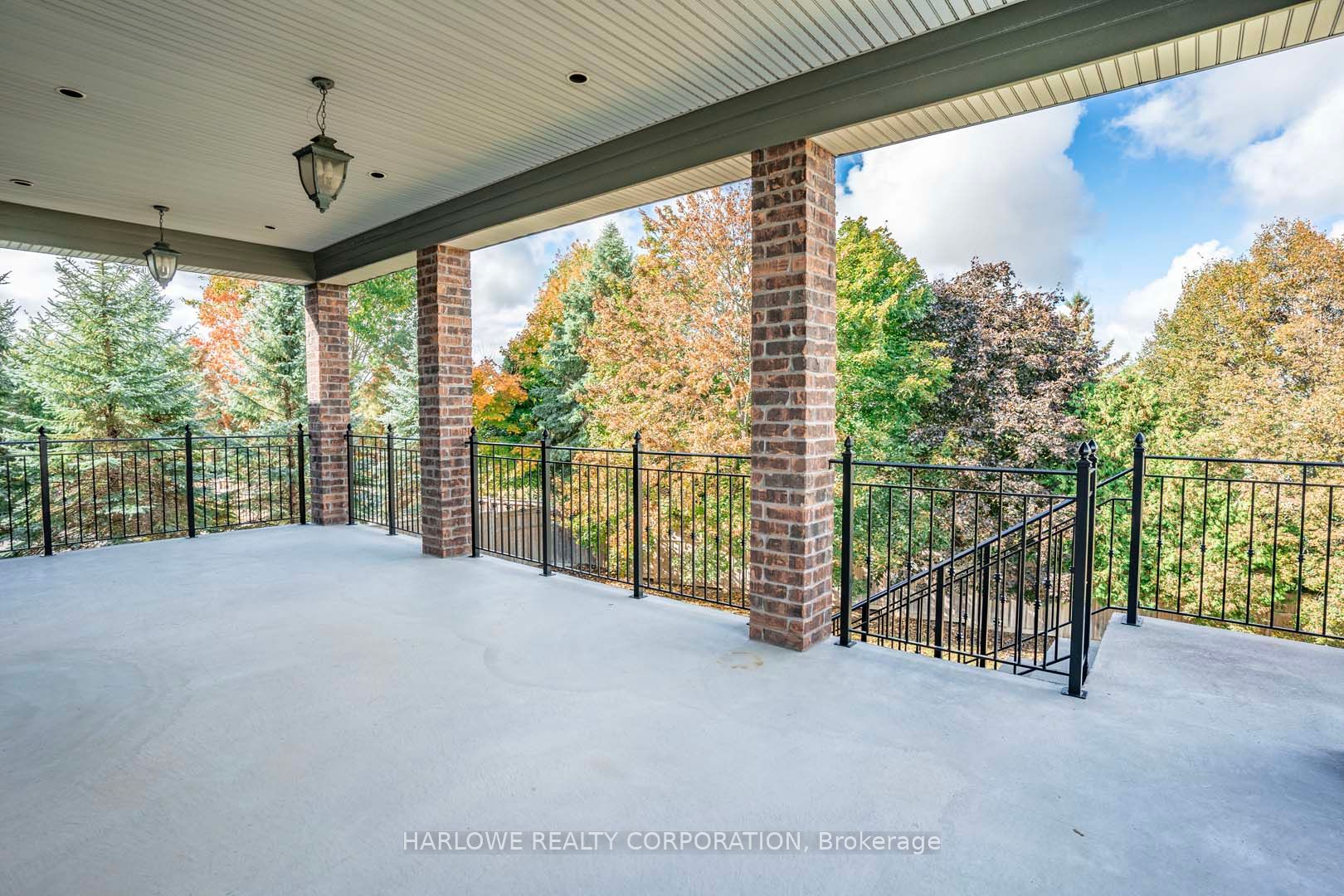 28 Langdon Dr
