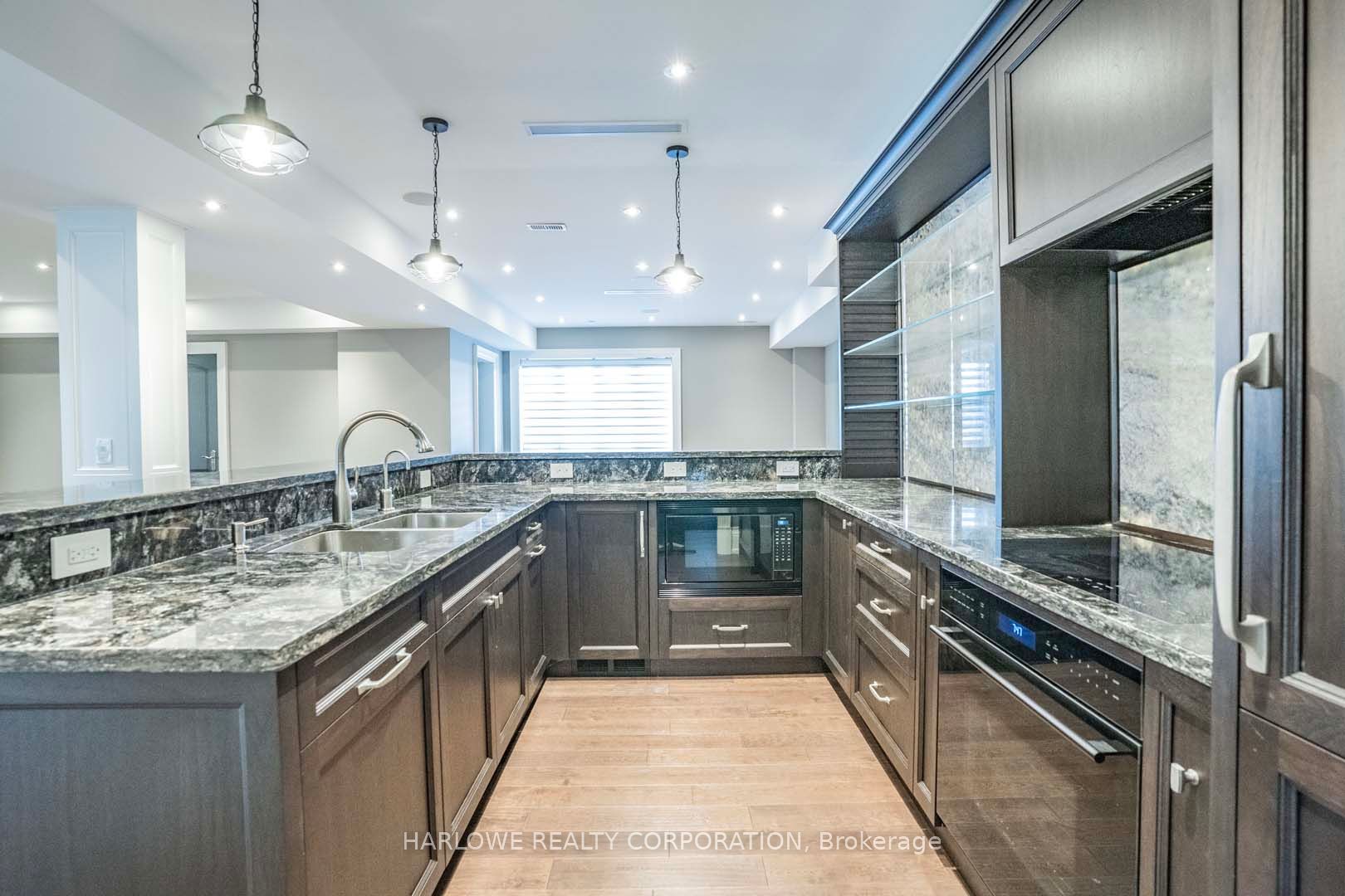 28 Langdon Dr
