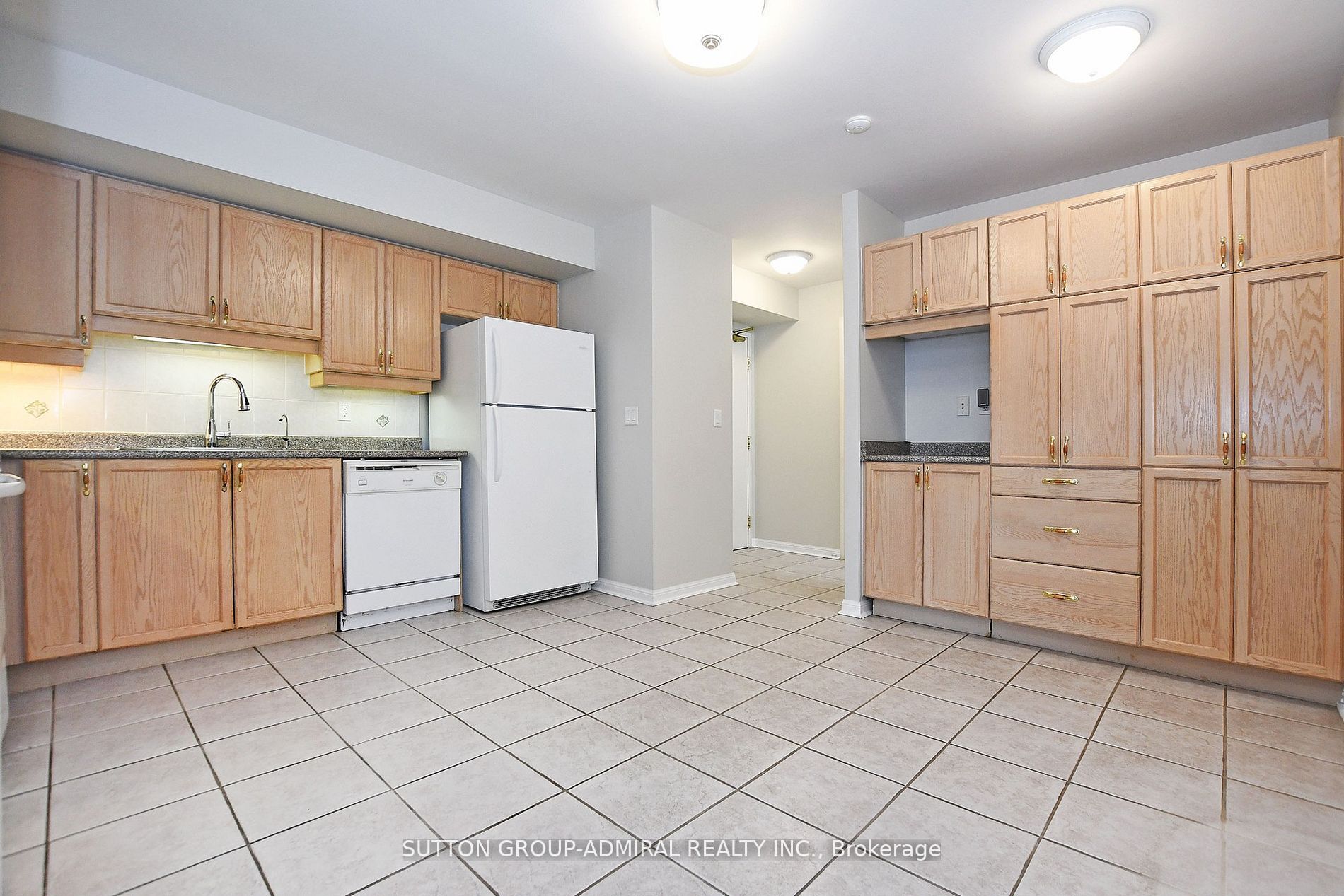 2500 Rutherford Rd, #416