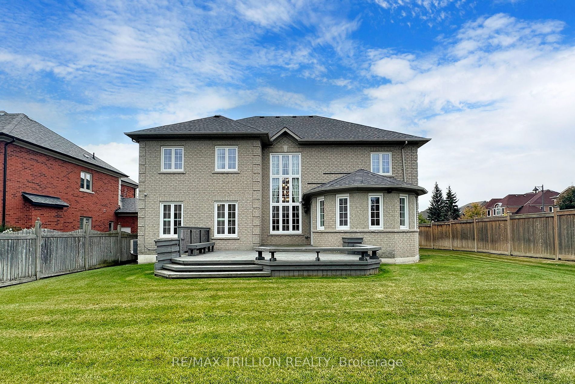 2 Avery Court