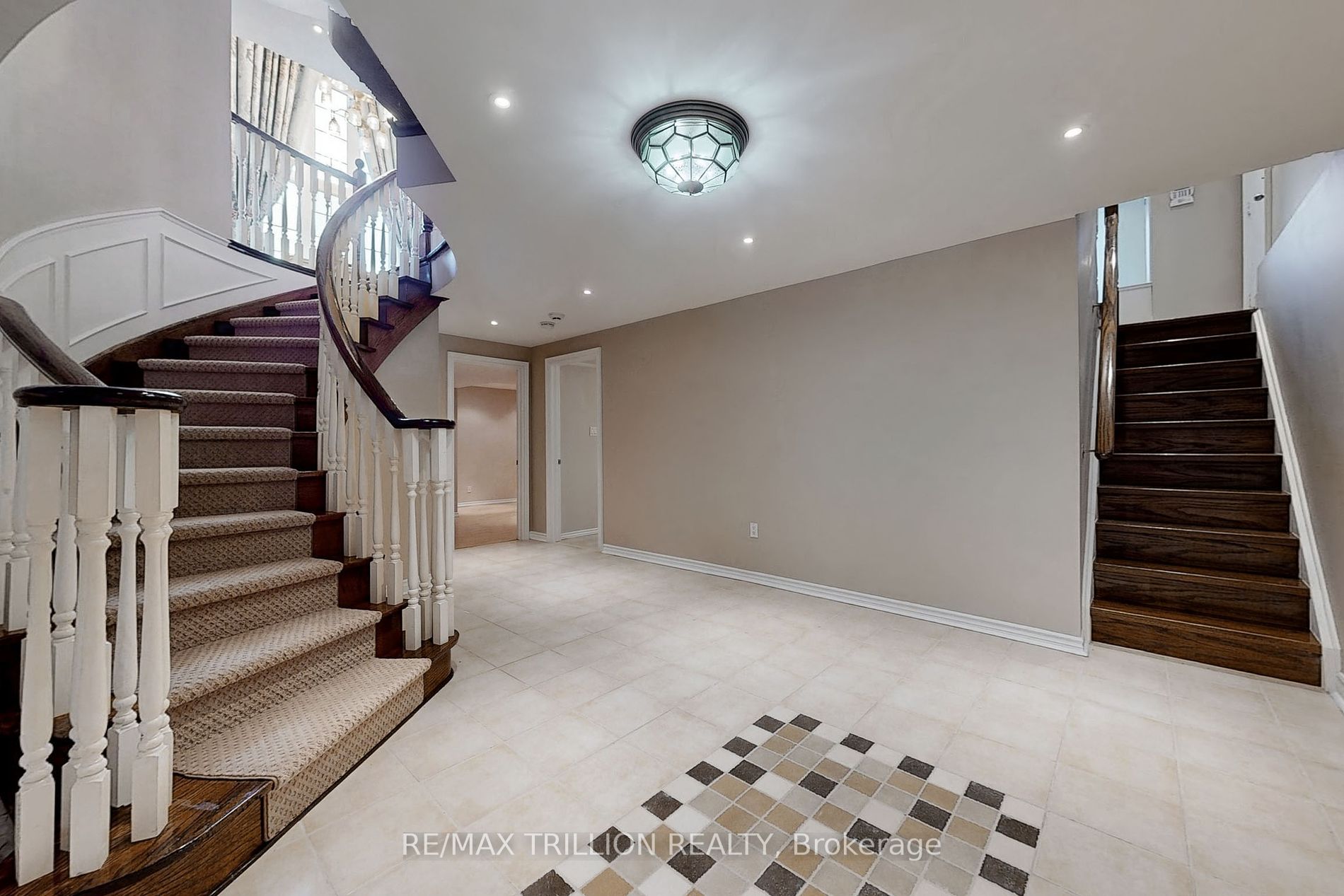 2 Avery Court