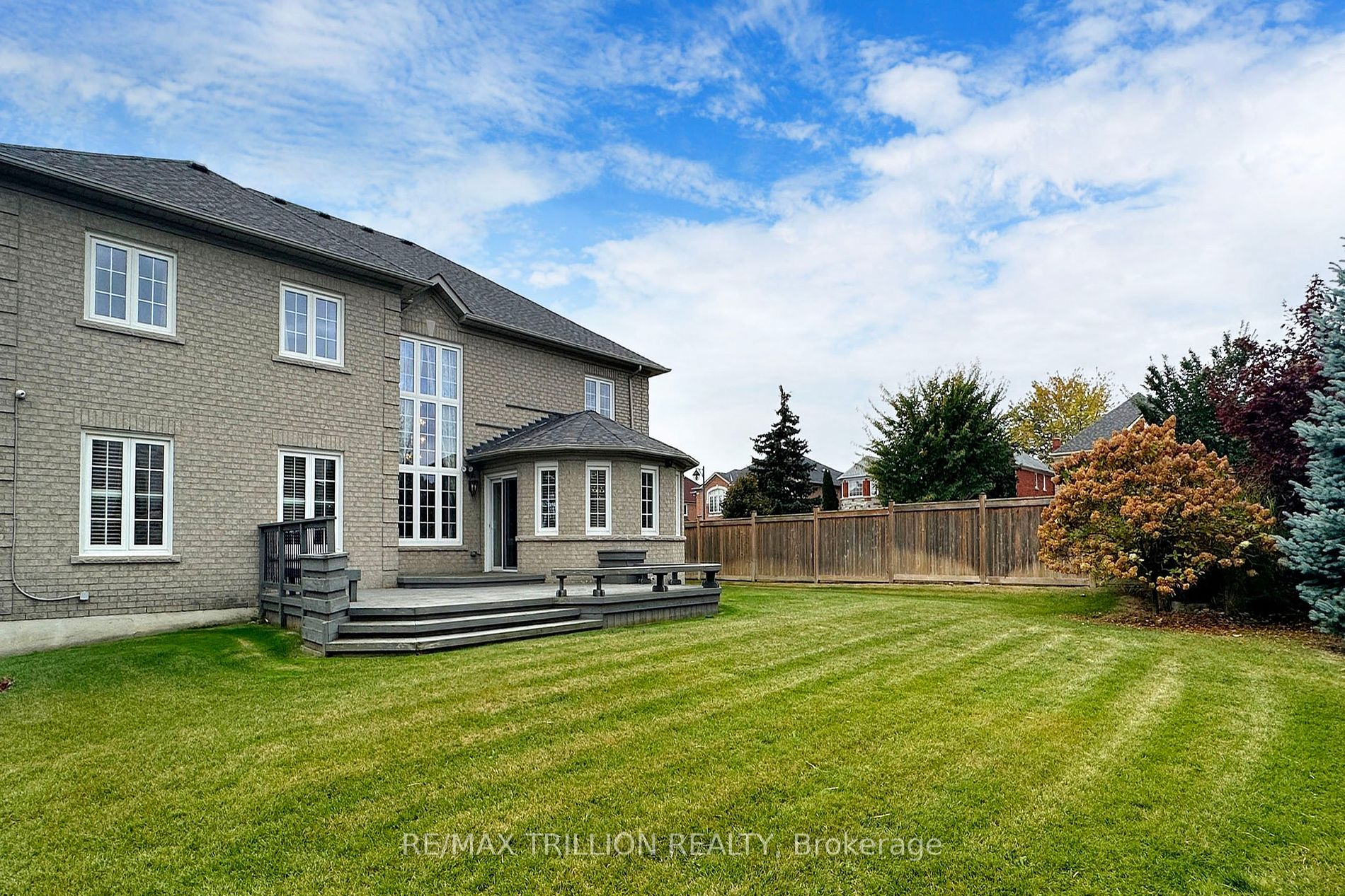 2 Avery Court