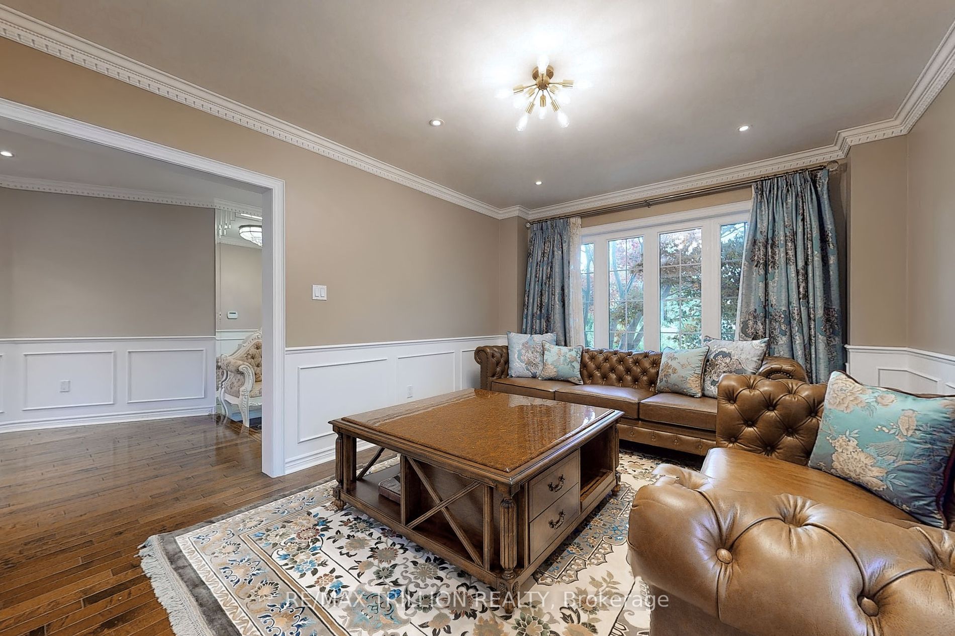 2 Avery Court