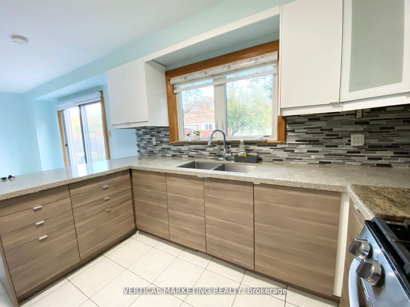 154 Timber Lane, #Upper