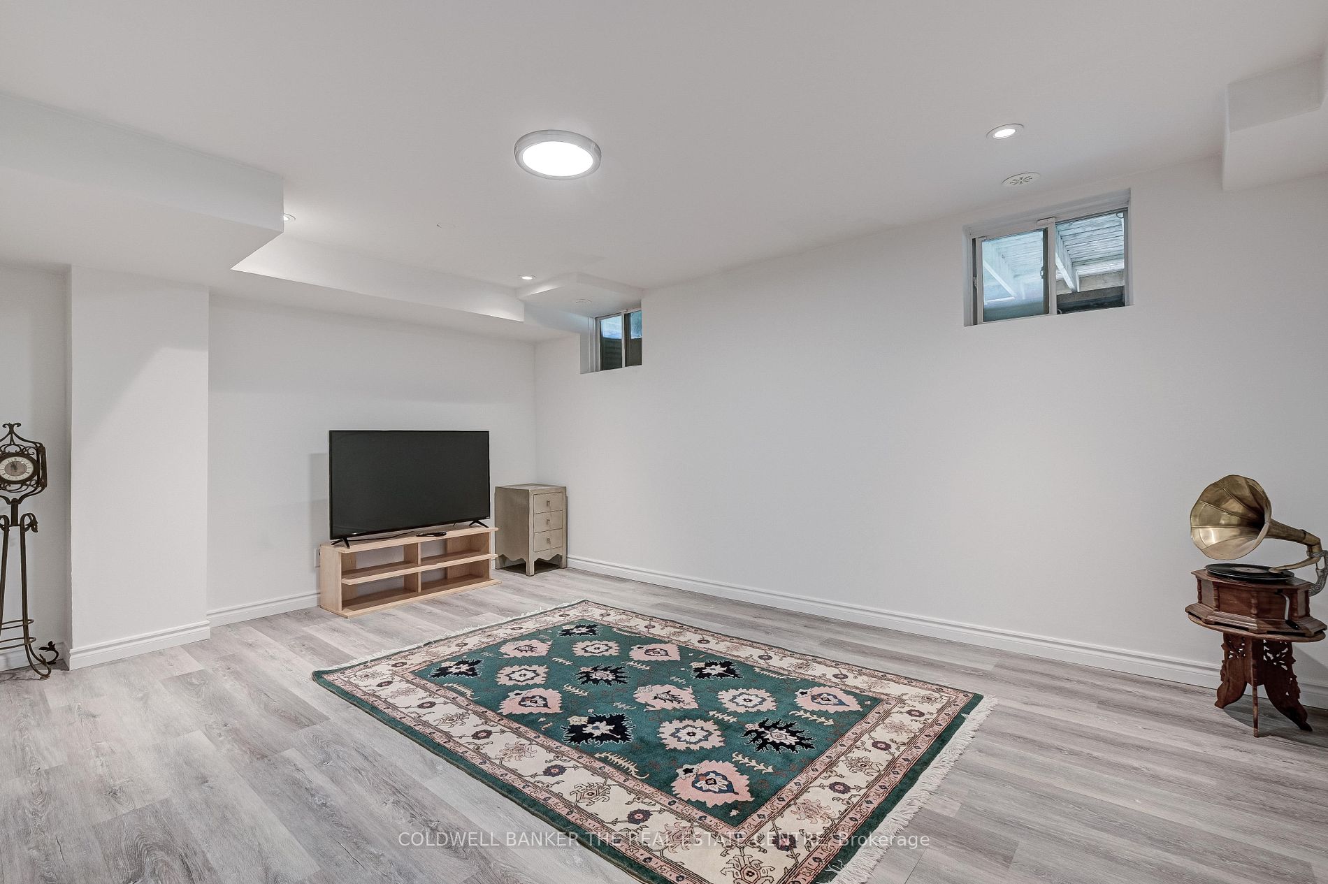 1331 Major Mackenzie Dr E, #134