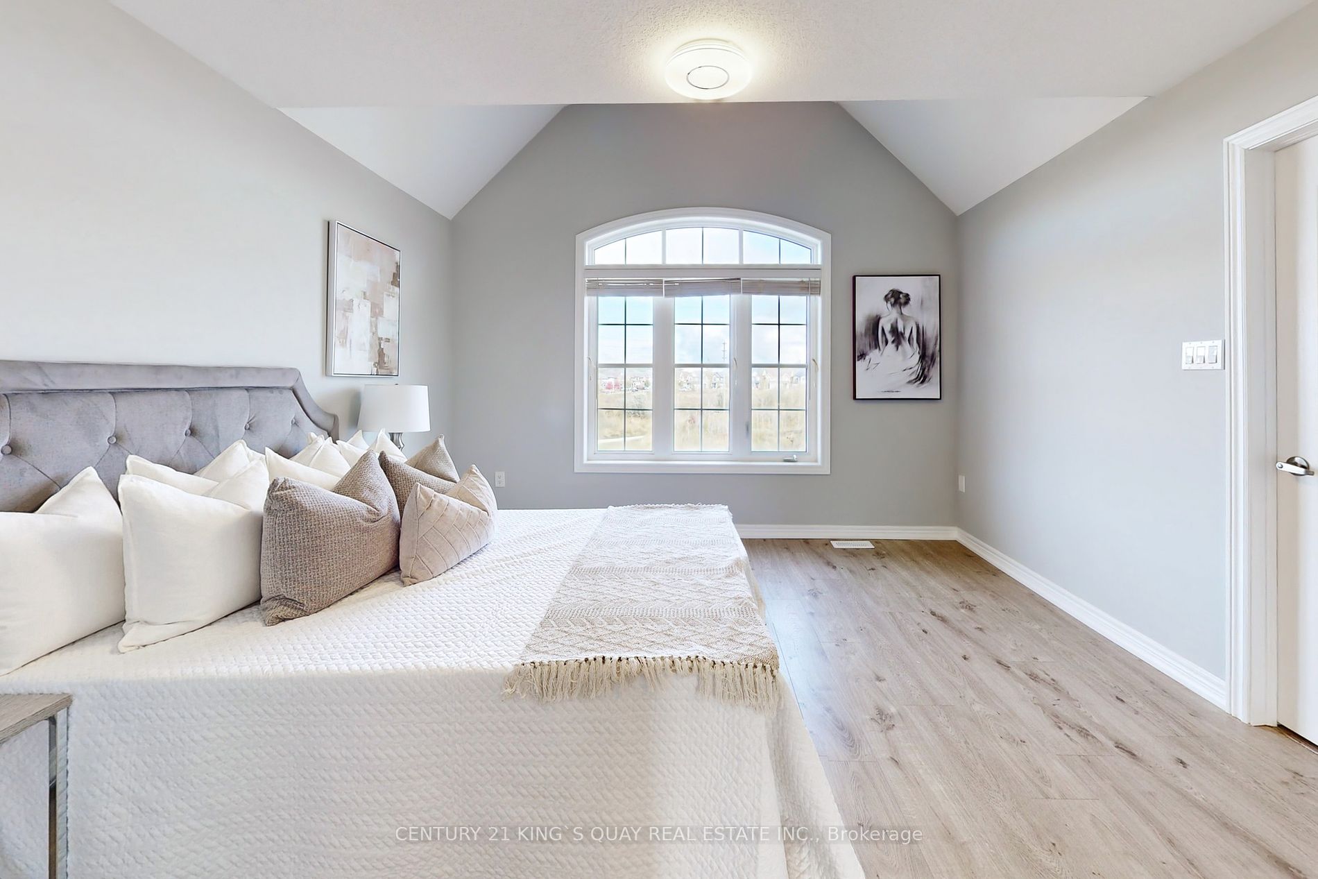 111 Beechborough Crescent