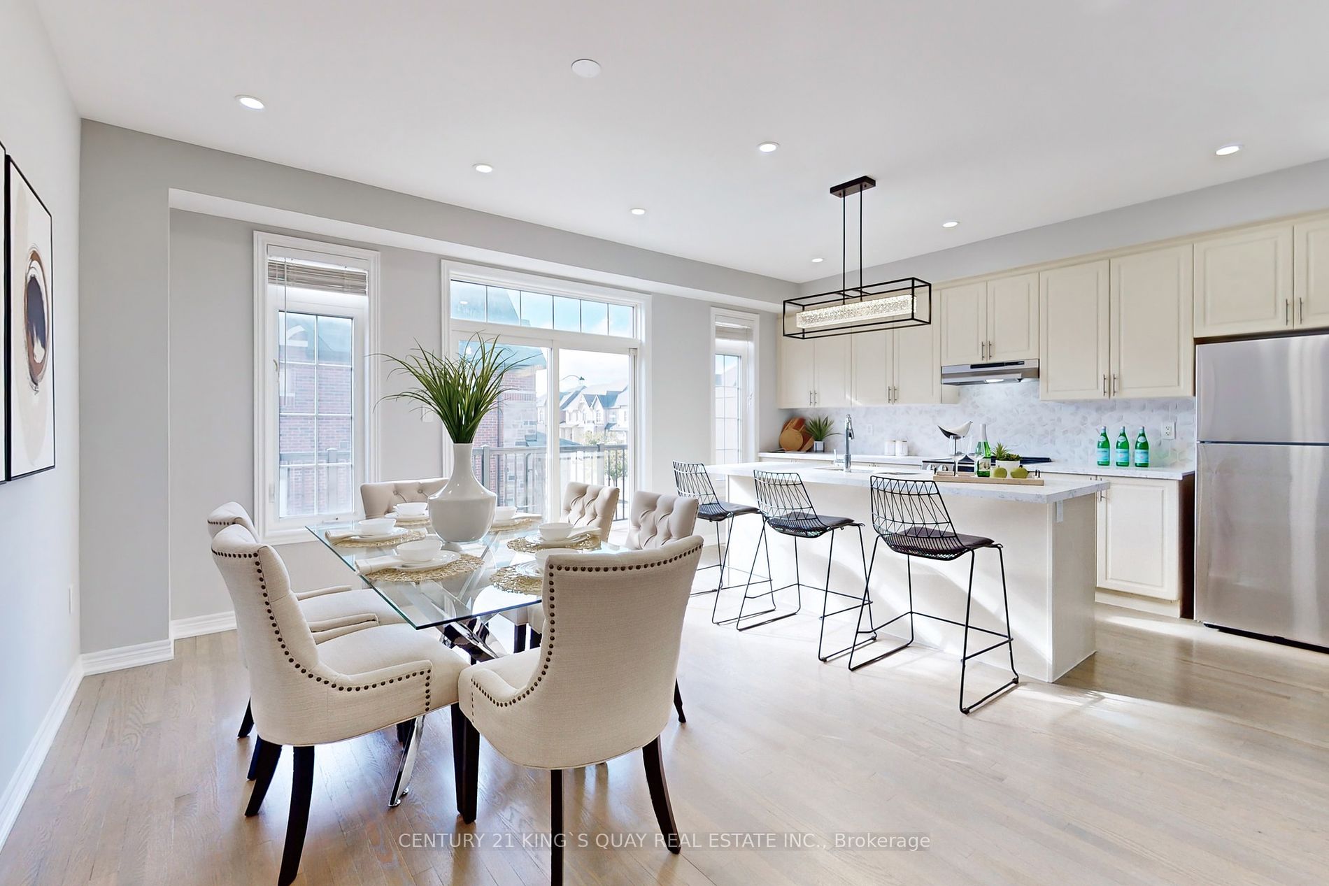 111 Beechborough Crescent