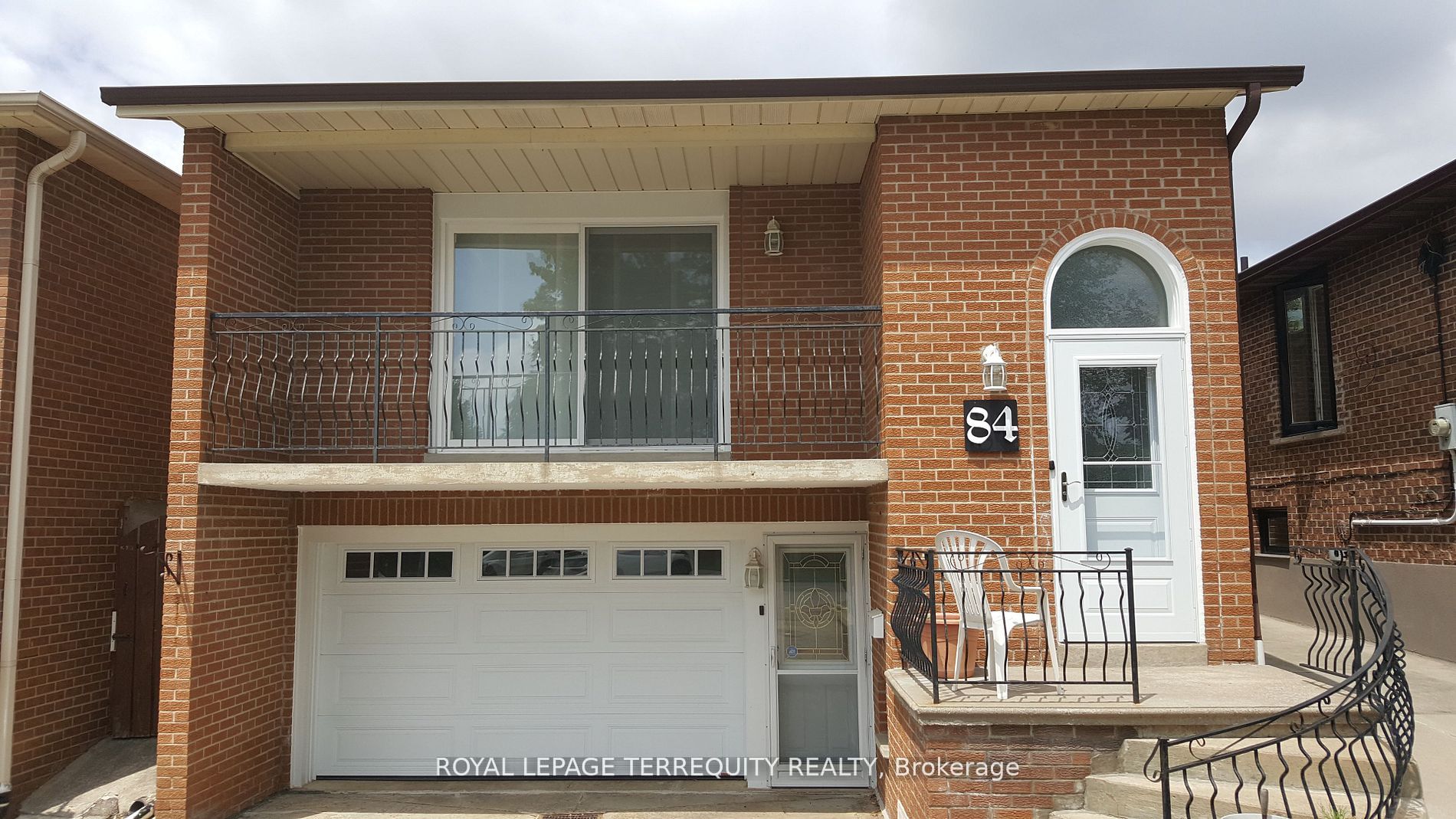 84 Aberdeen Ave