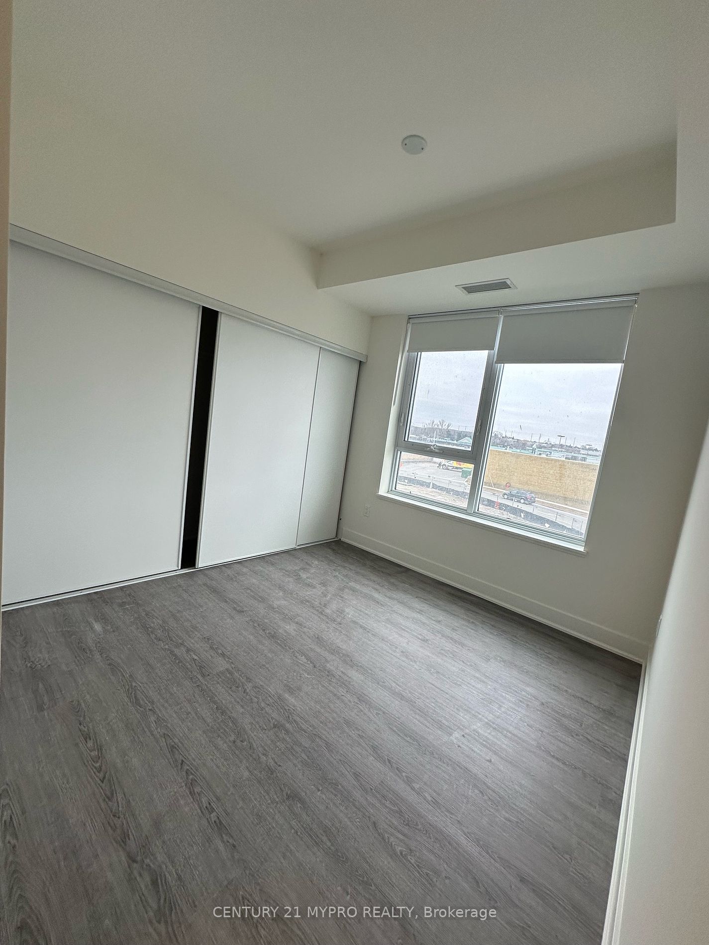 185 Deerfield Road, #311
