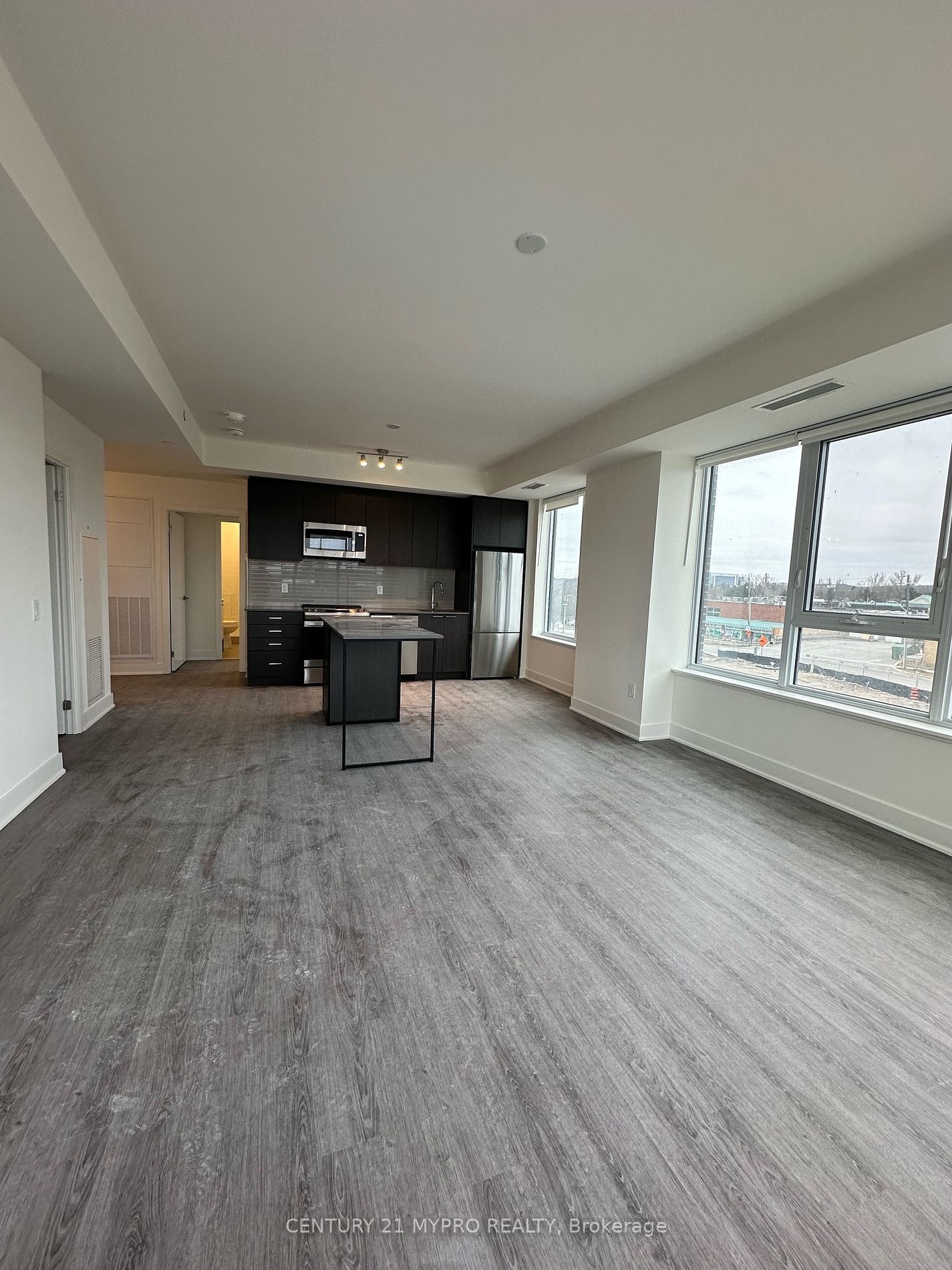 185 Deerfield Road, #311