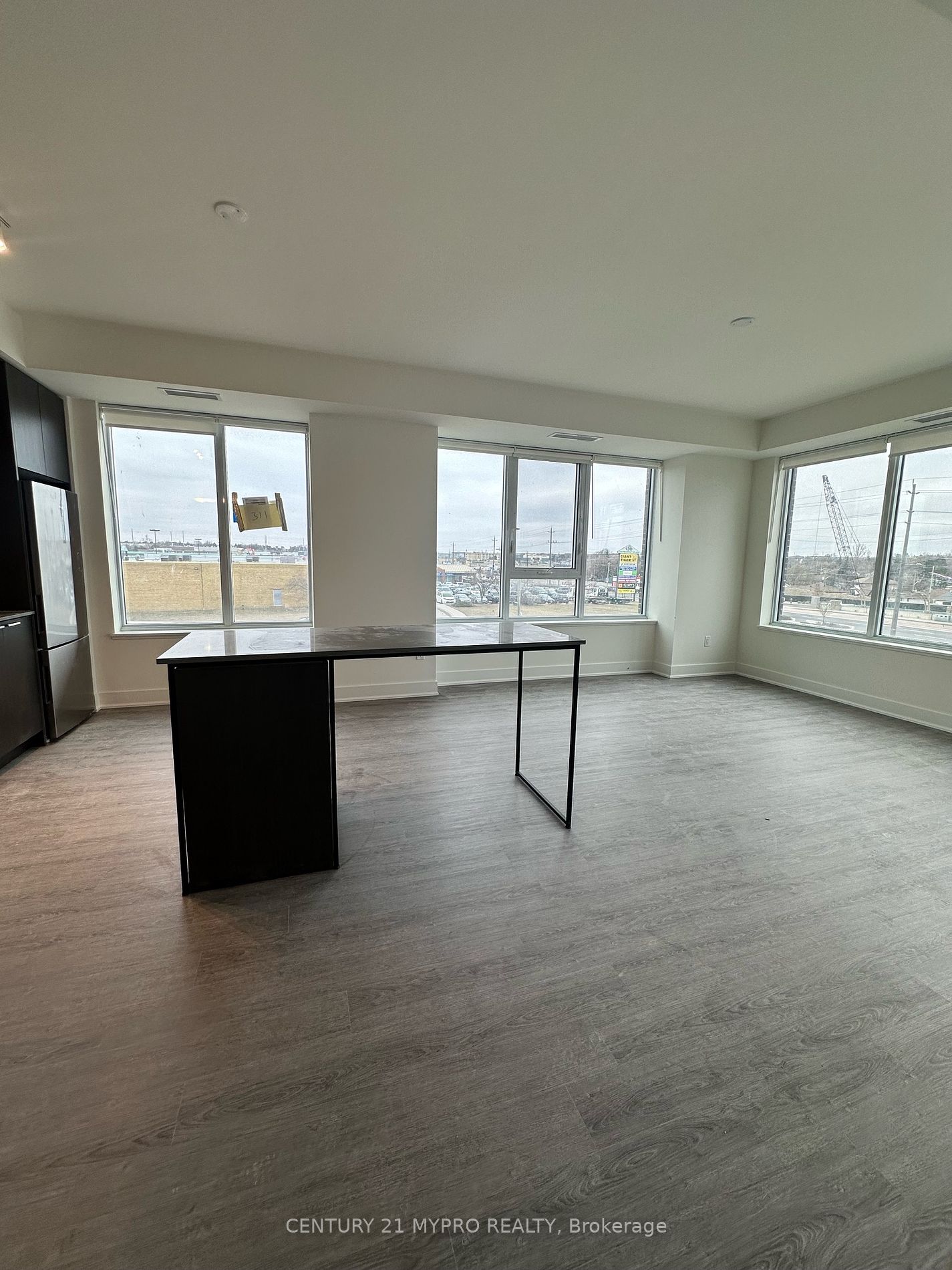 185 Deerfield Road, #311