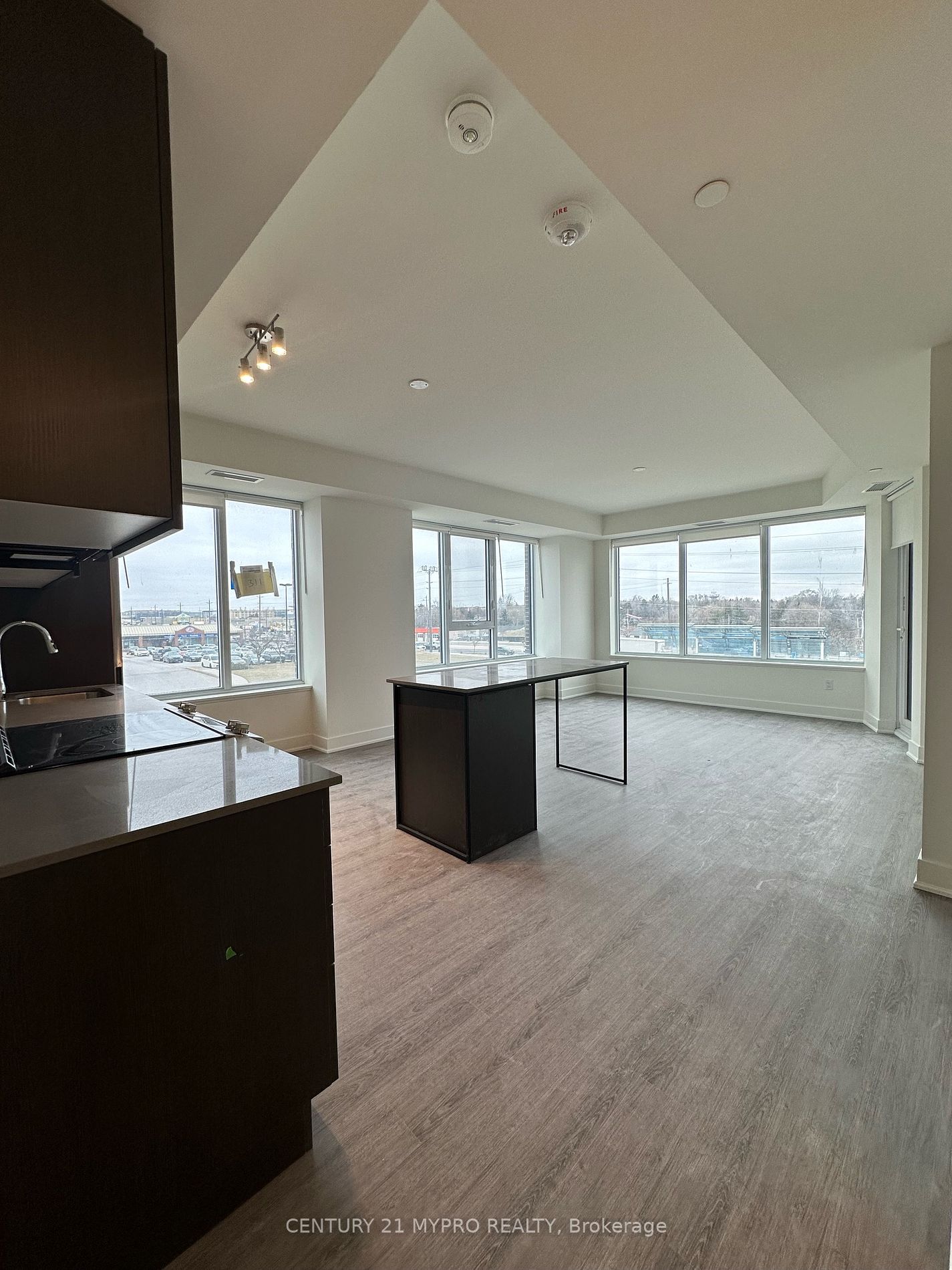 185 Deerfield Road, #311